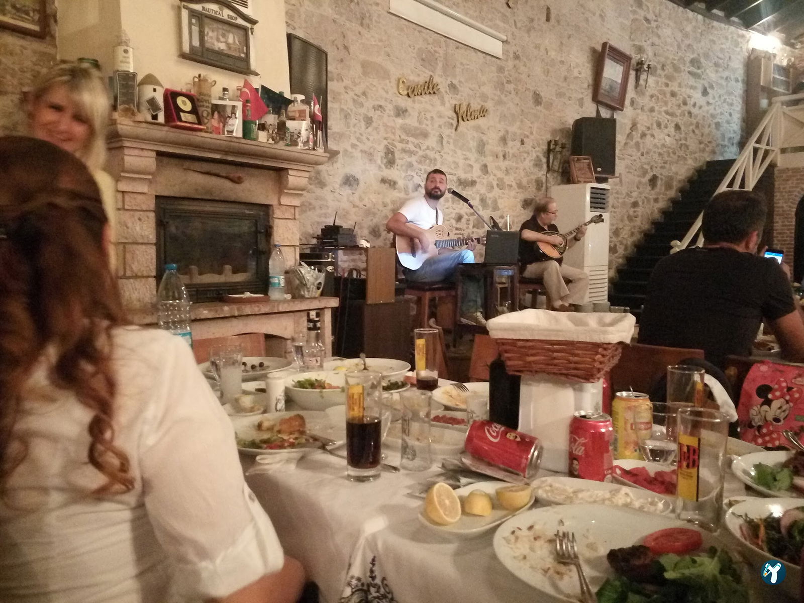 Moshos Taverna