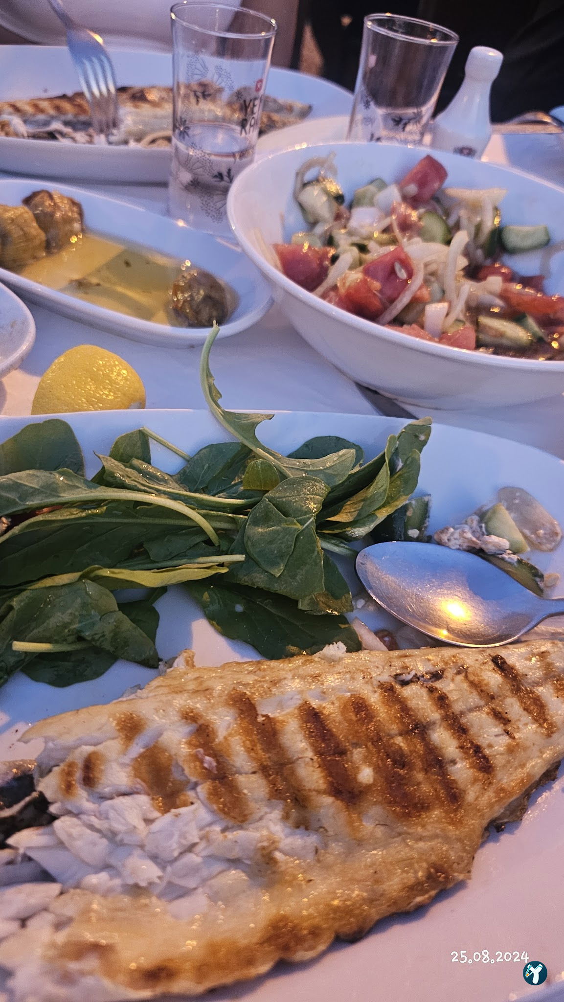 Moshos Taverna