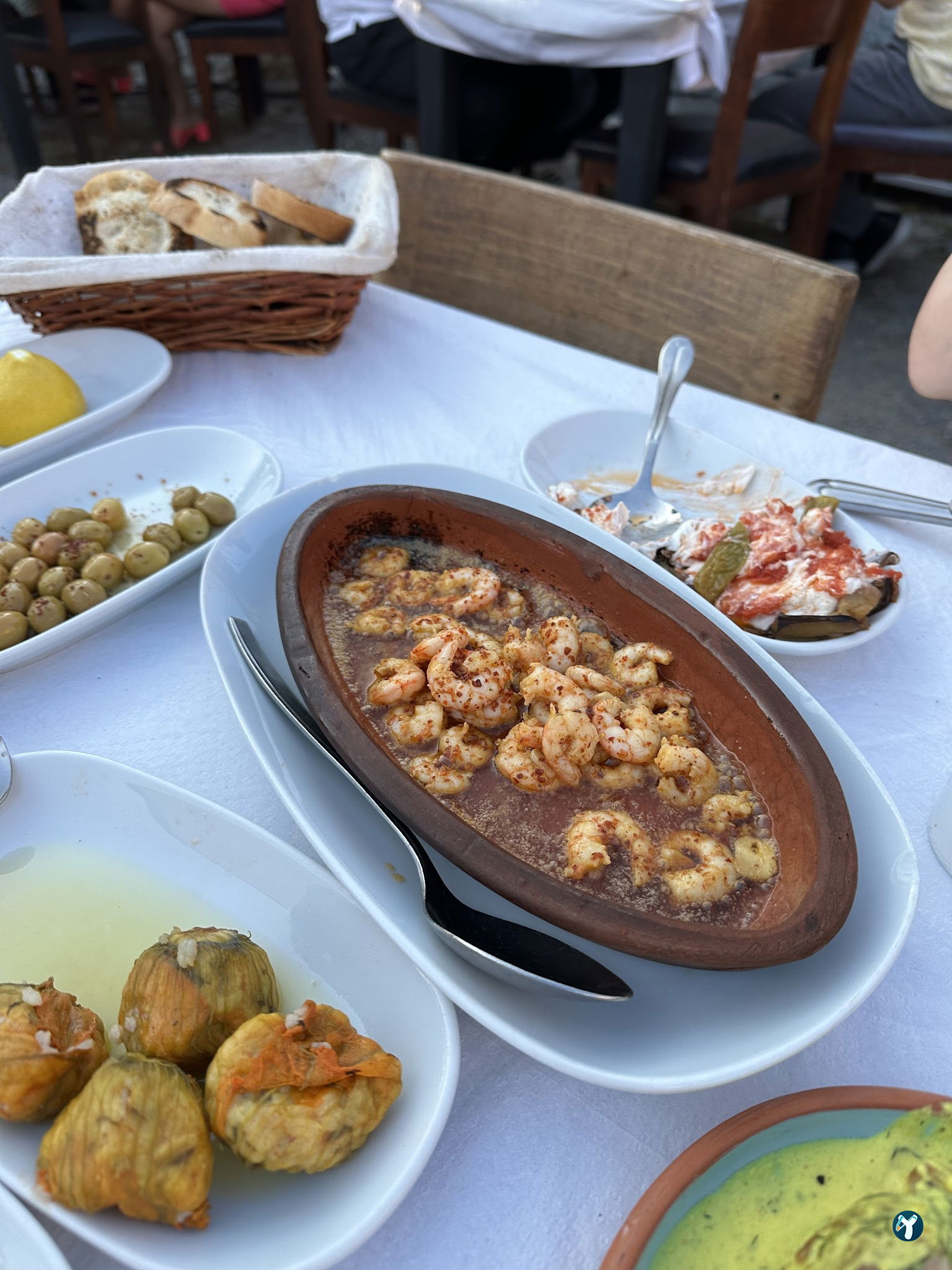 Moshos Taverna