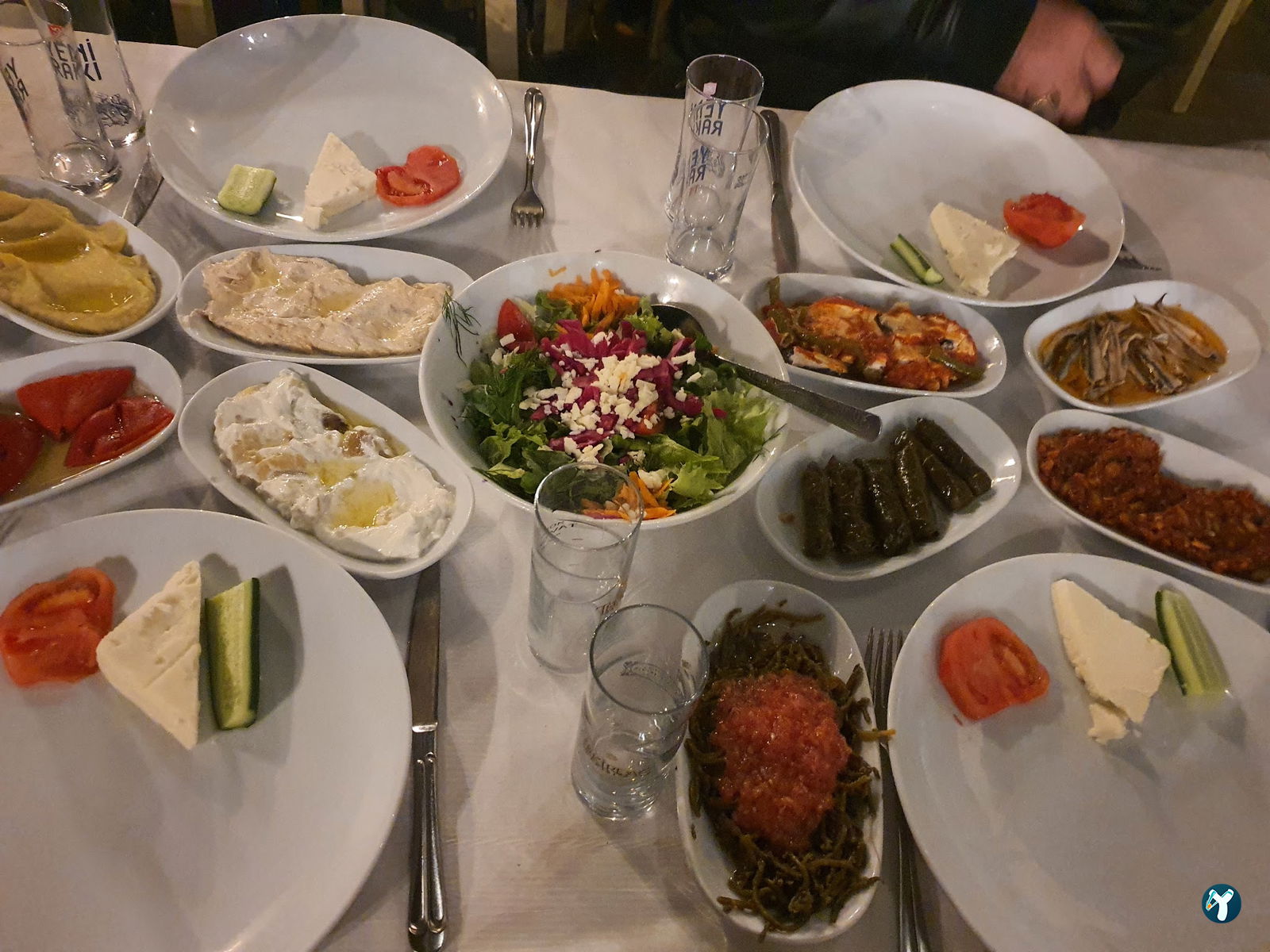 Moshos Taverna