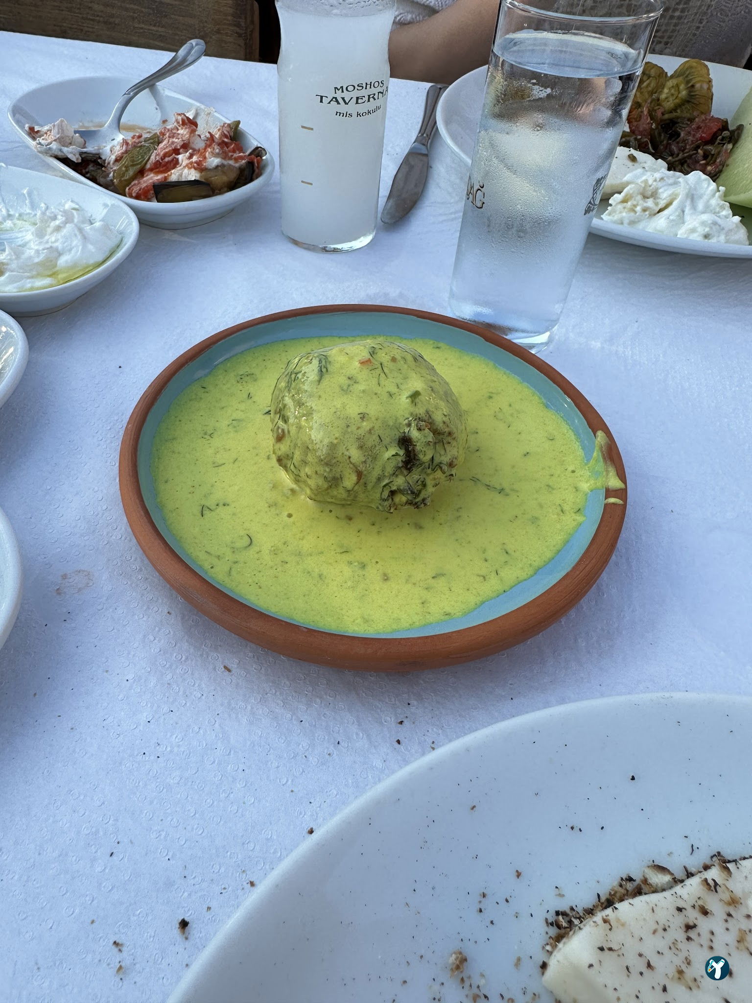 Moshos Taverna