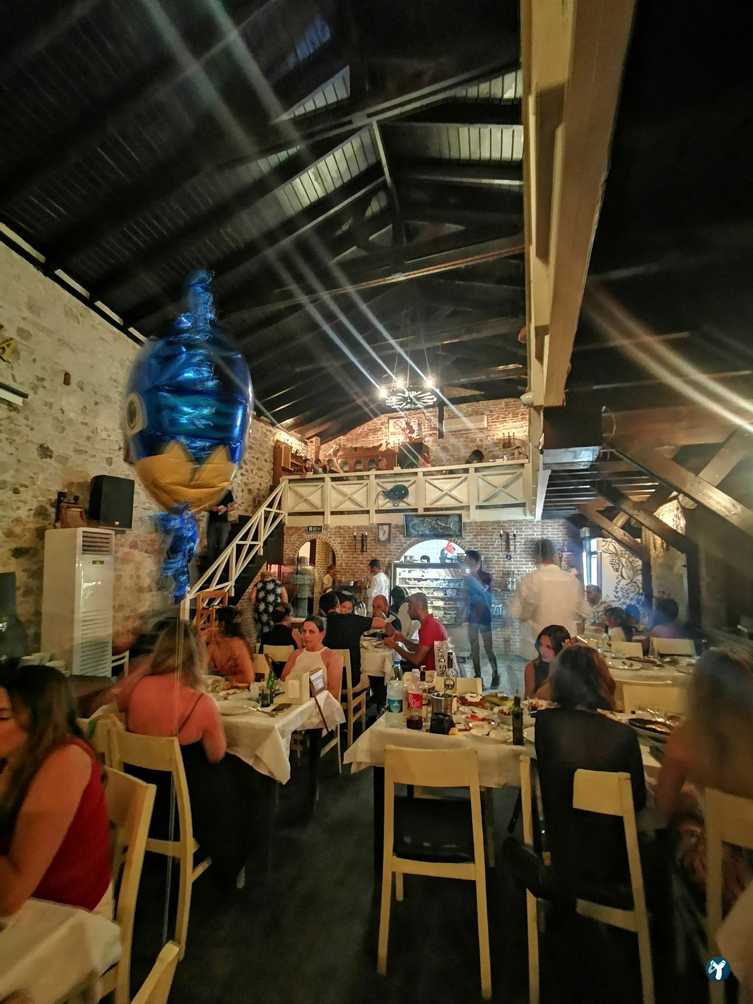 Moshos Taverna