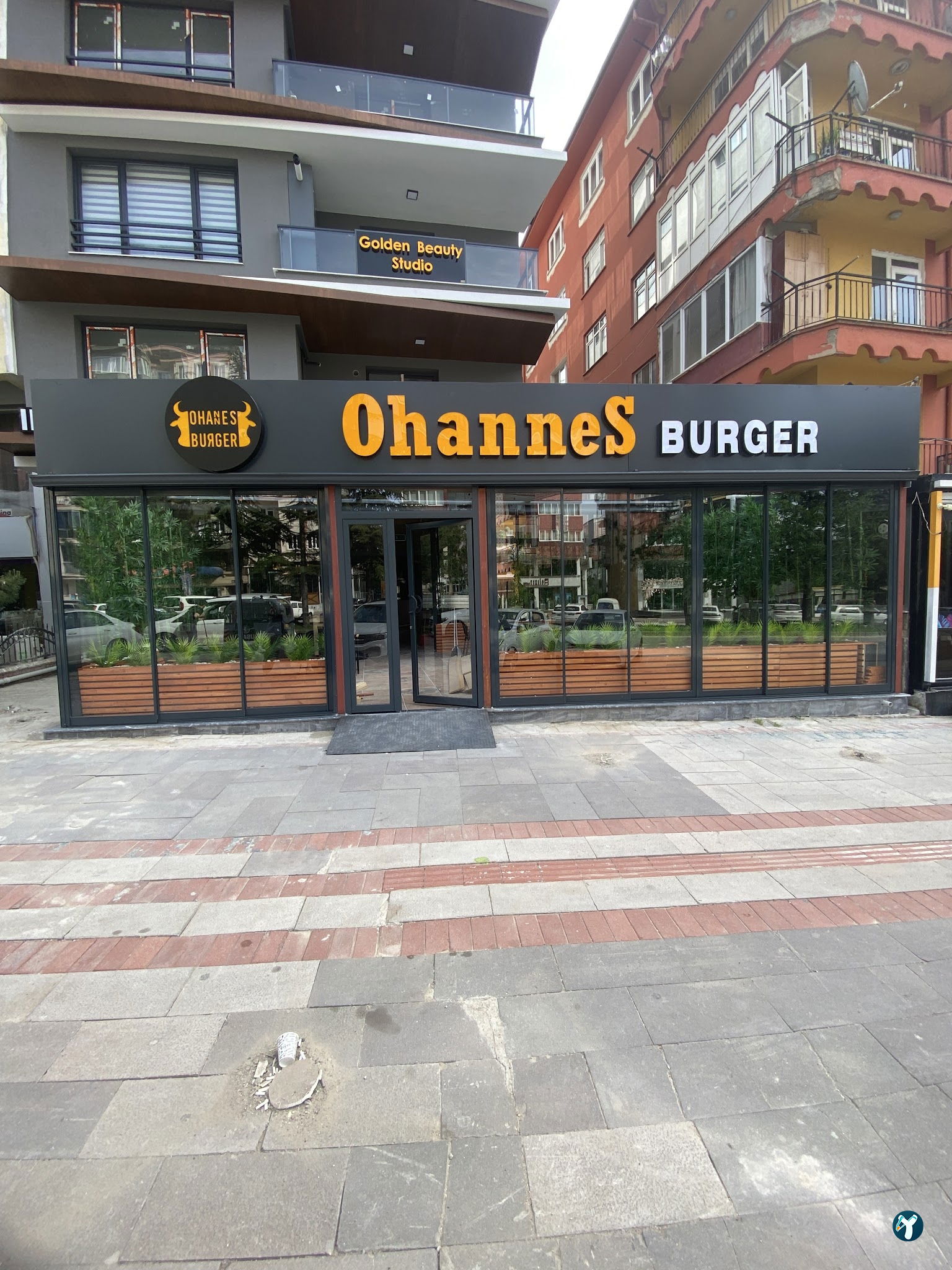 Ohannes Burger Uşak