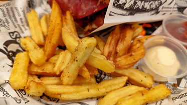 Ohannes Burger Uşak