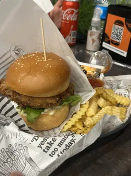Ohannes Burger Uşak resimleri