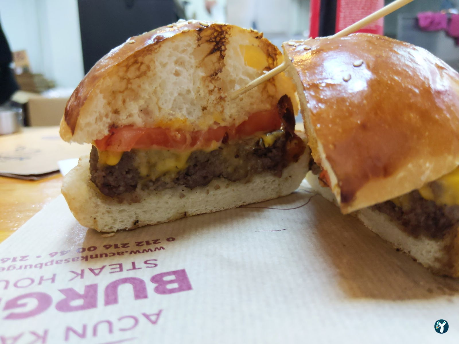 Acun Kasap Burger