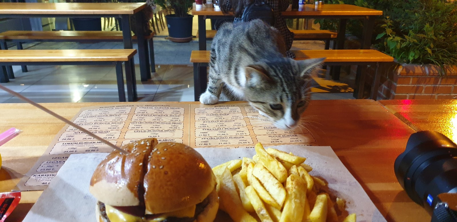 Acun Kasap Burger