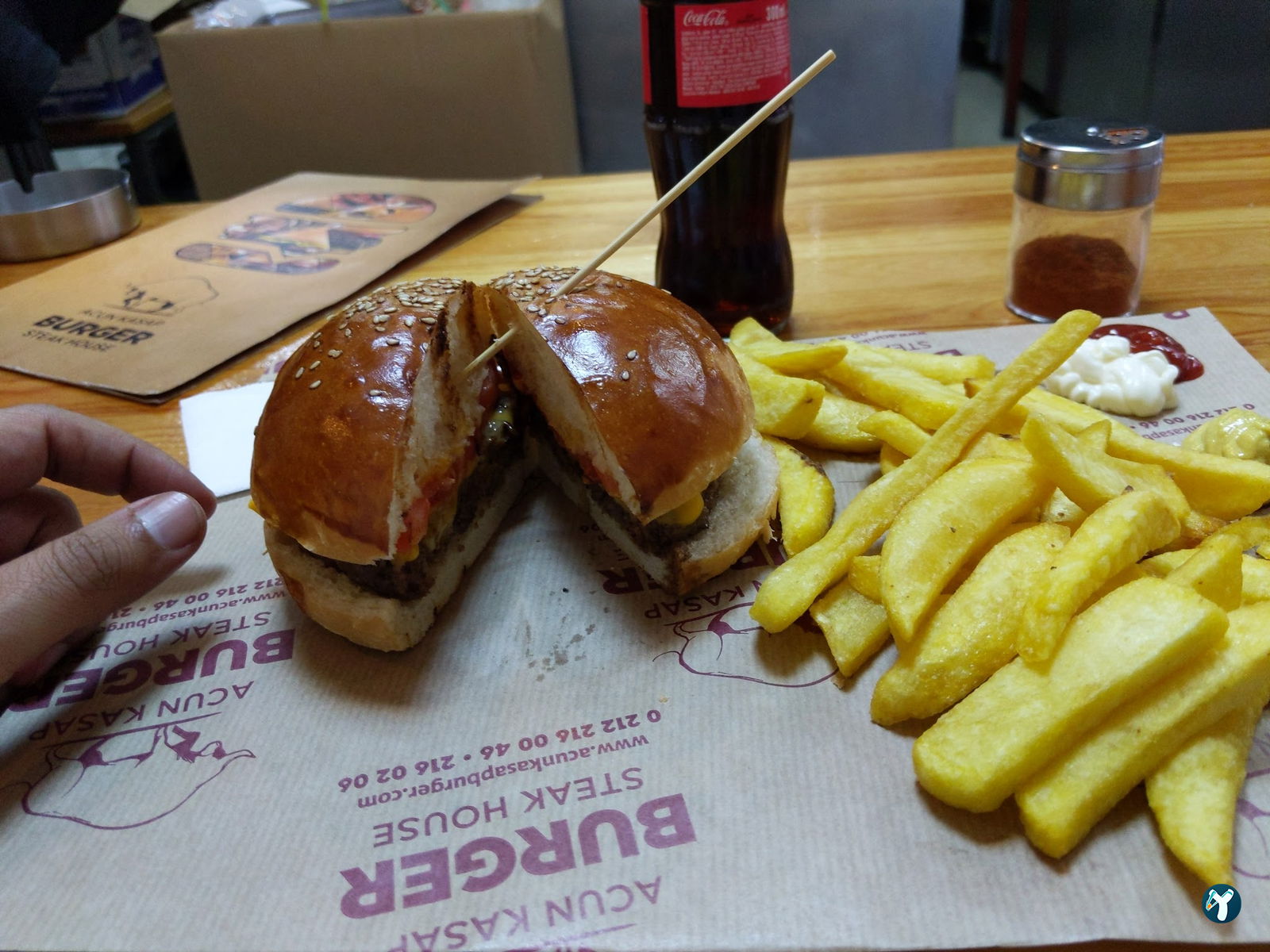 Acun Kasap Burger