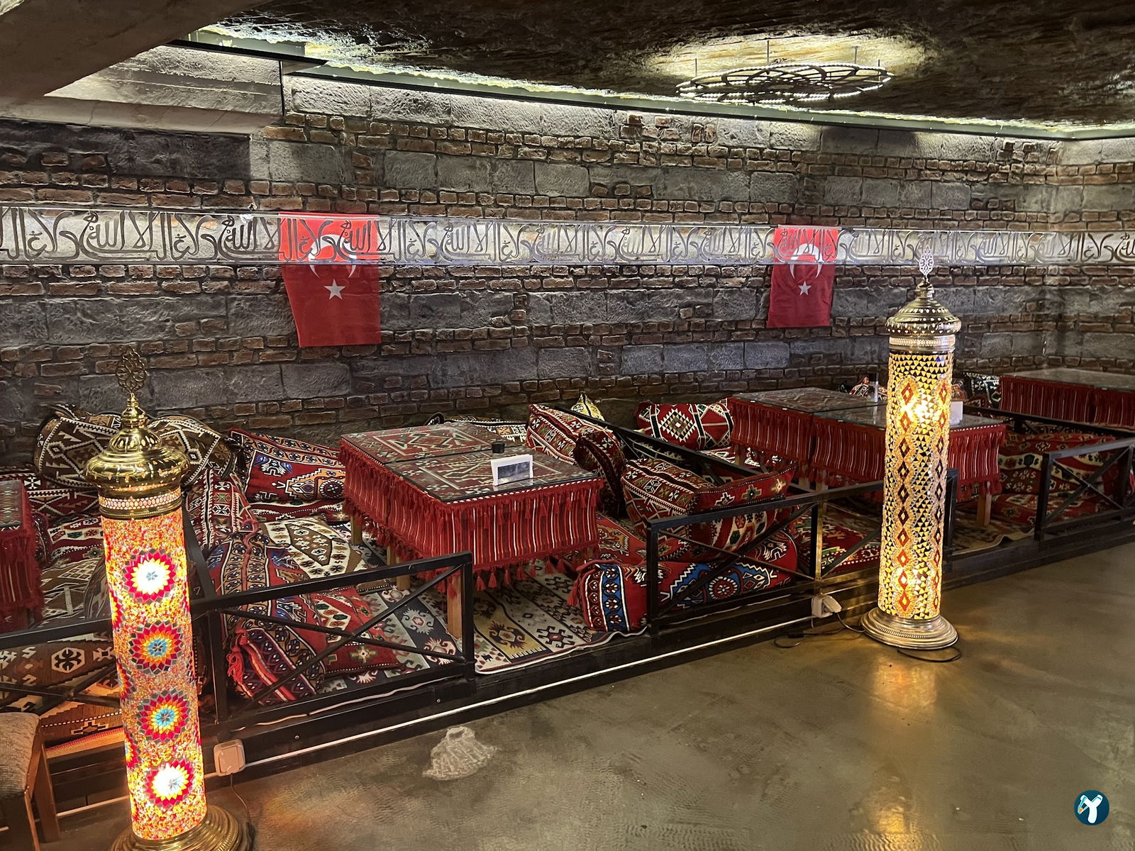 Sultan Mehmet Restaurant & Cafe
