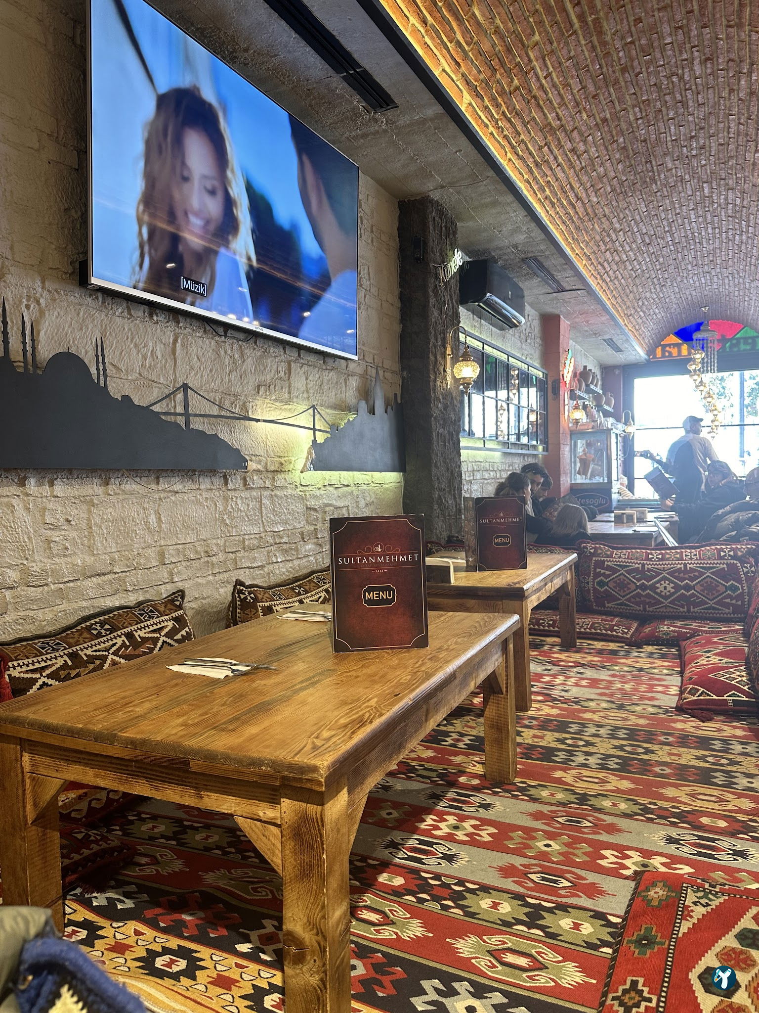 Sultan Mehmet Restaurant & Cafe