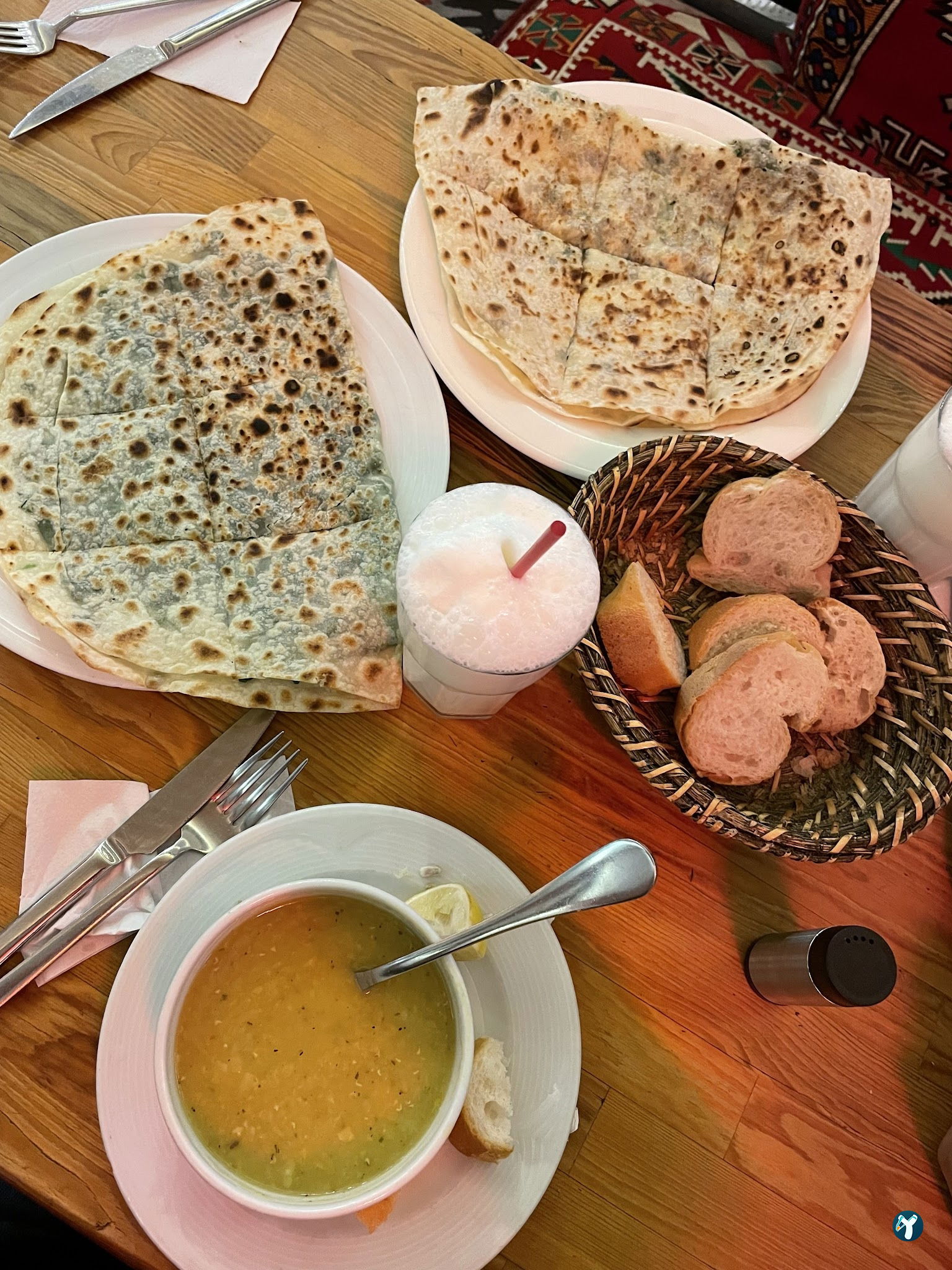 Sultan Mehmet Restaurant & Cafe