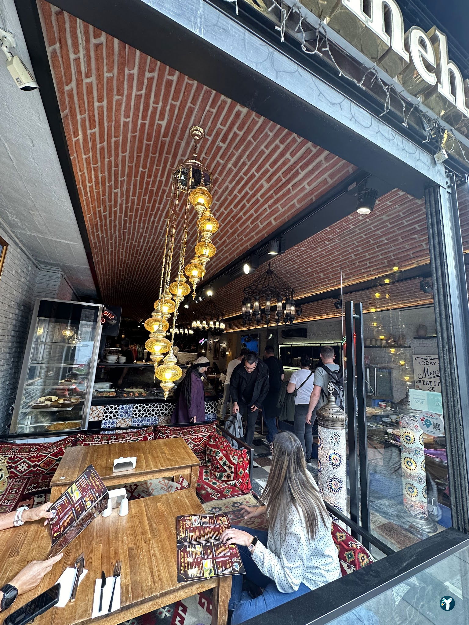 Sultan Mehmet Restaurant & Cafe