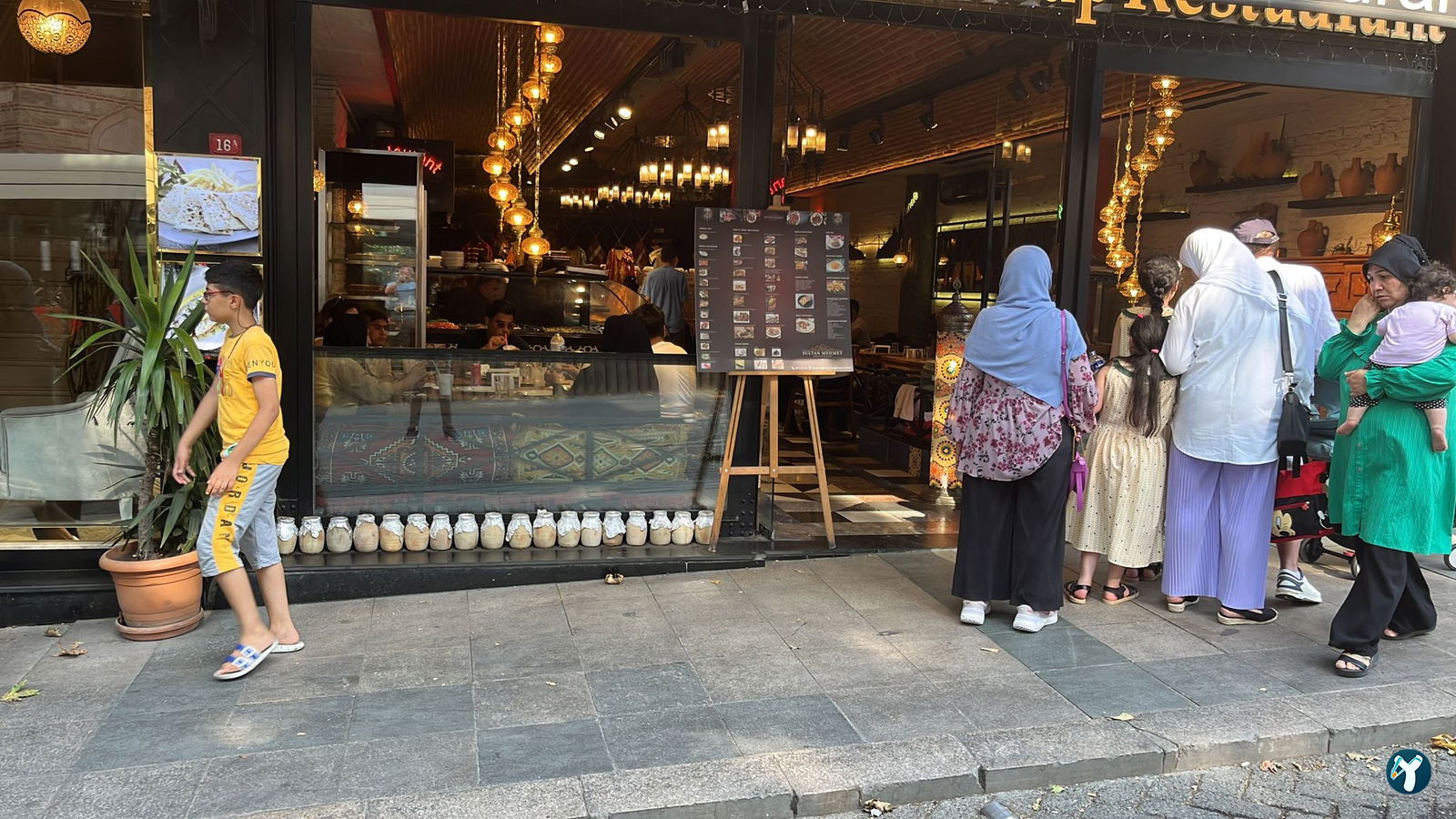 Sultan Mehmet Restaurant & Cafe