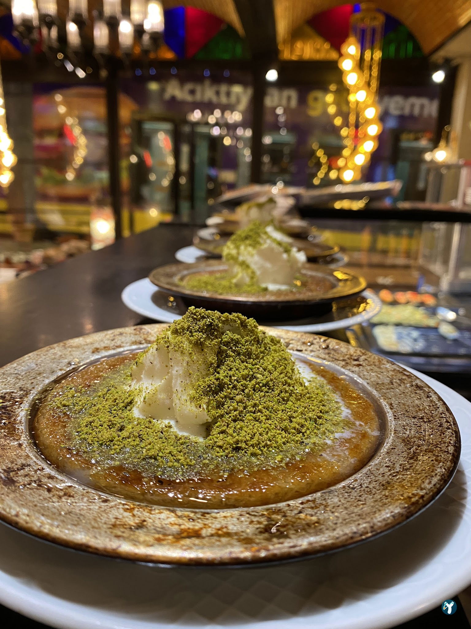Sultan Mehmet Restaurant & Cafe