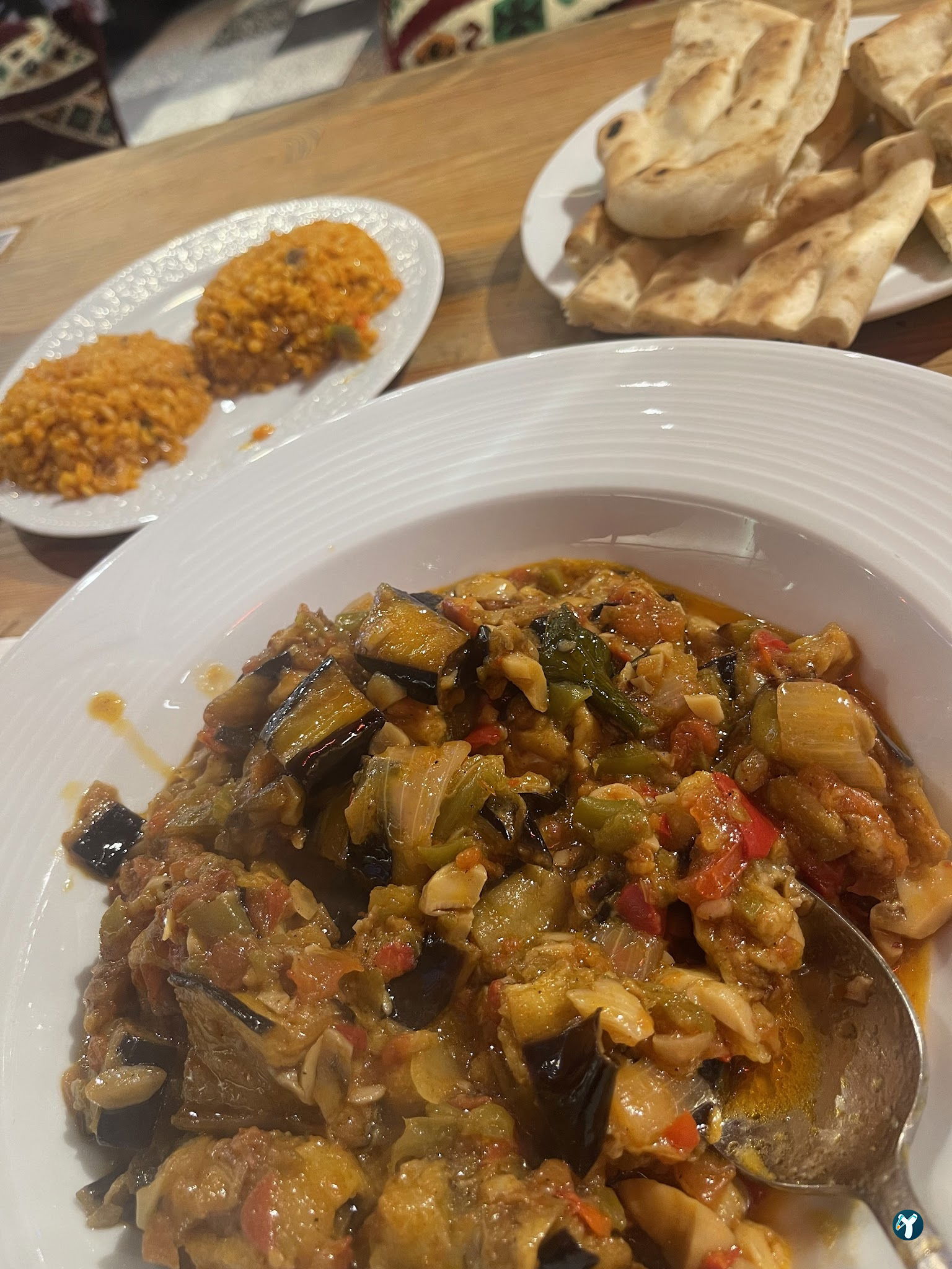 Sultan Mehmet Restaurant & Cafe