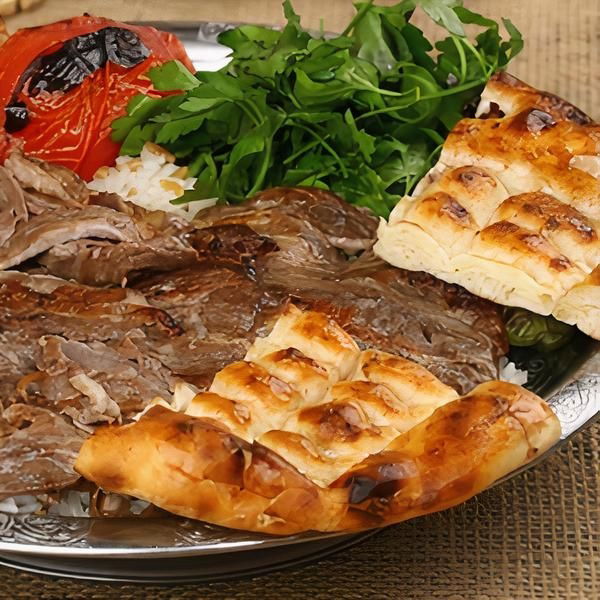 Pilav Üstü Et Döner