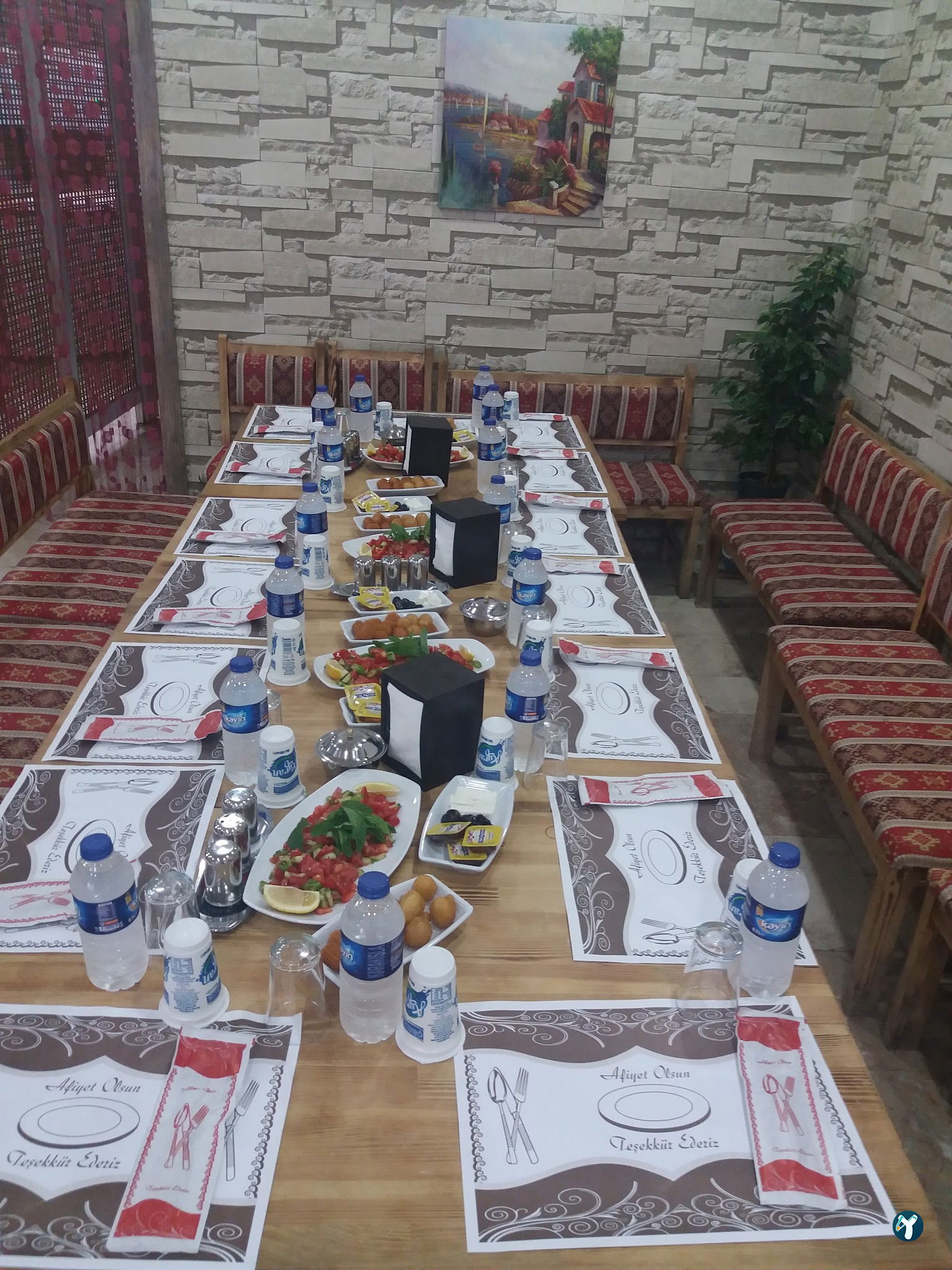 Hizmet Lokantası
