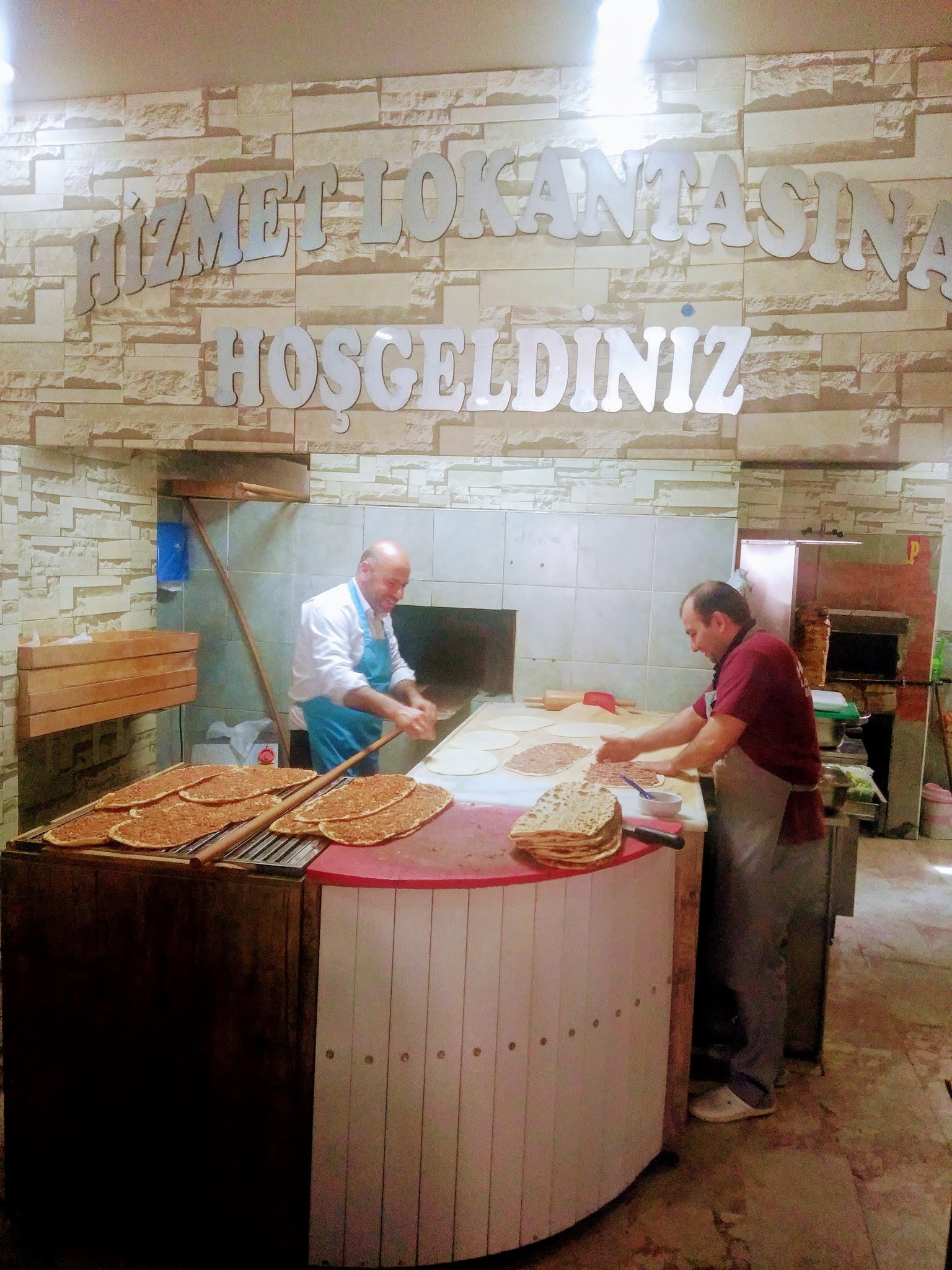 Hizmet Lokantası