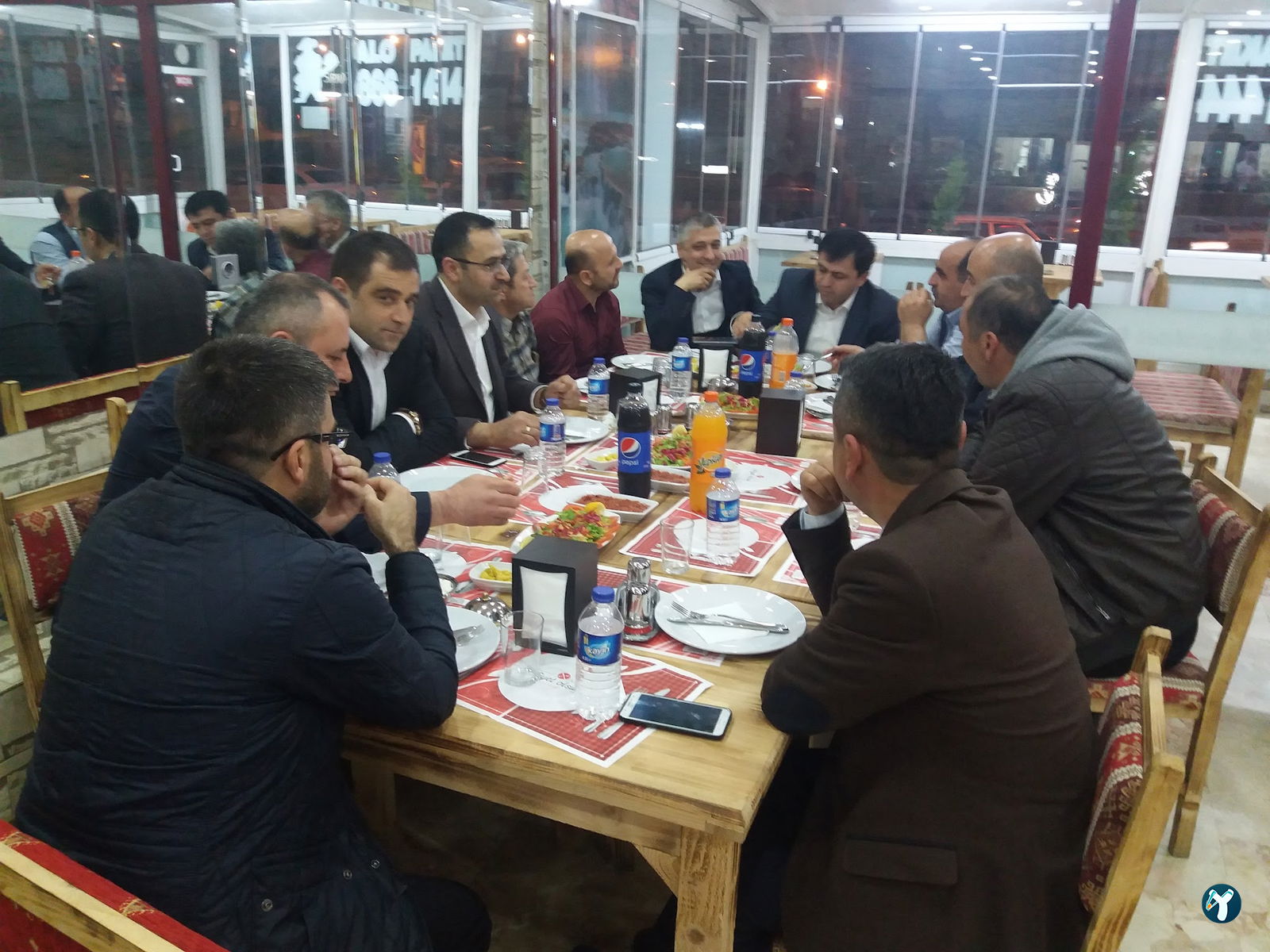 Hizmet Lokantası