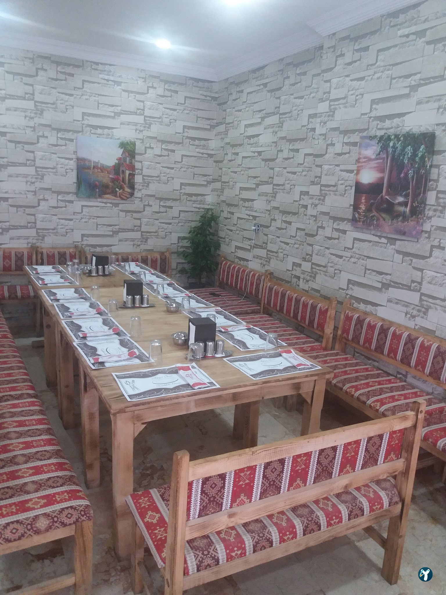 Hizmet Lokantası