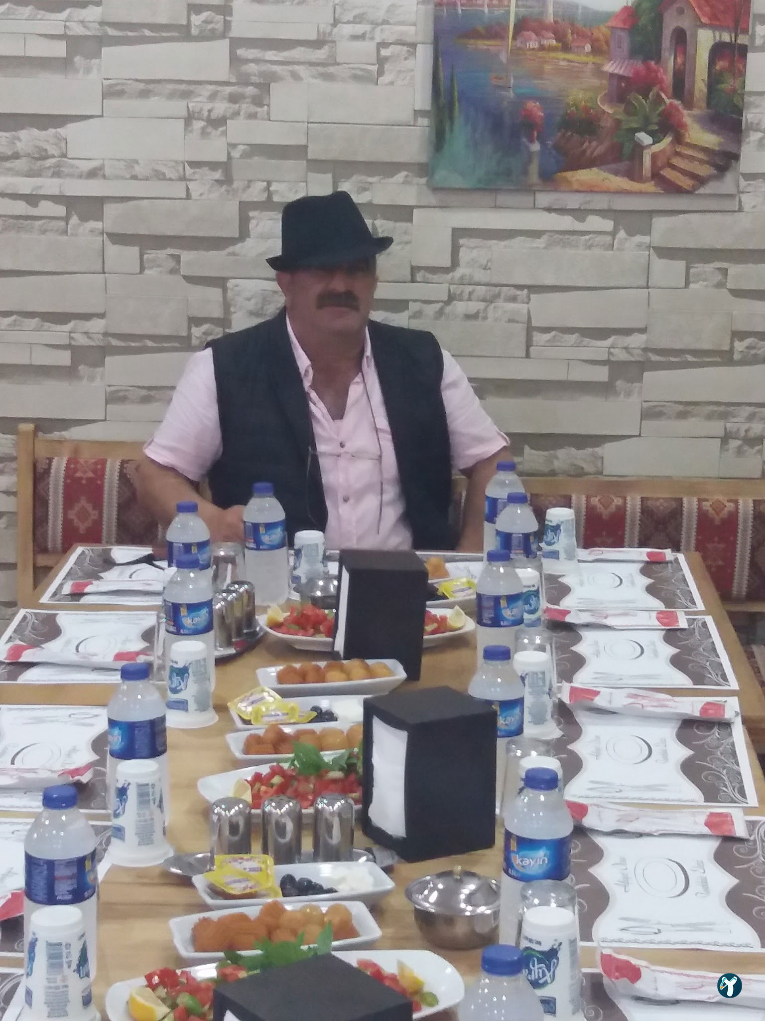 Hizmet Lokantası