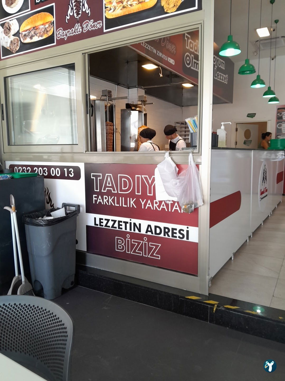 Bayraklı Döner