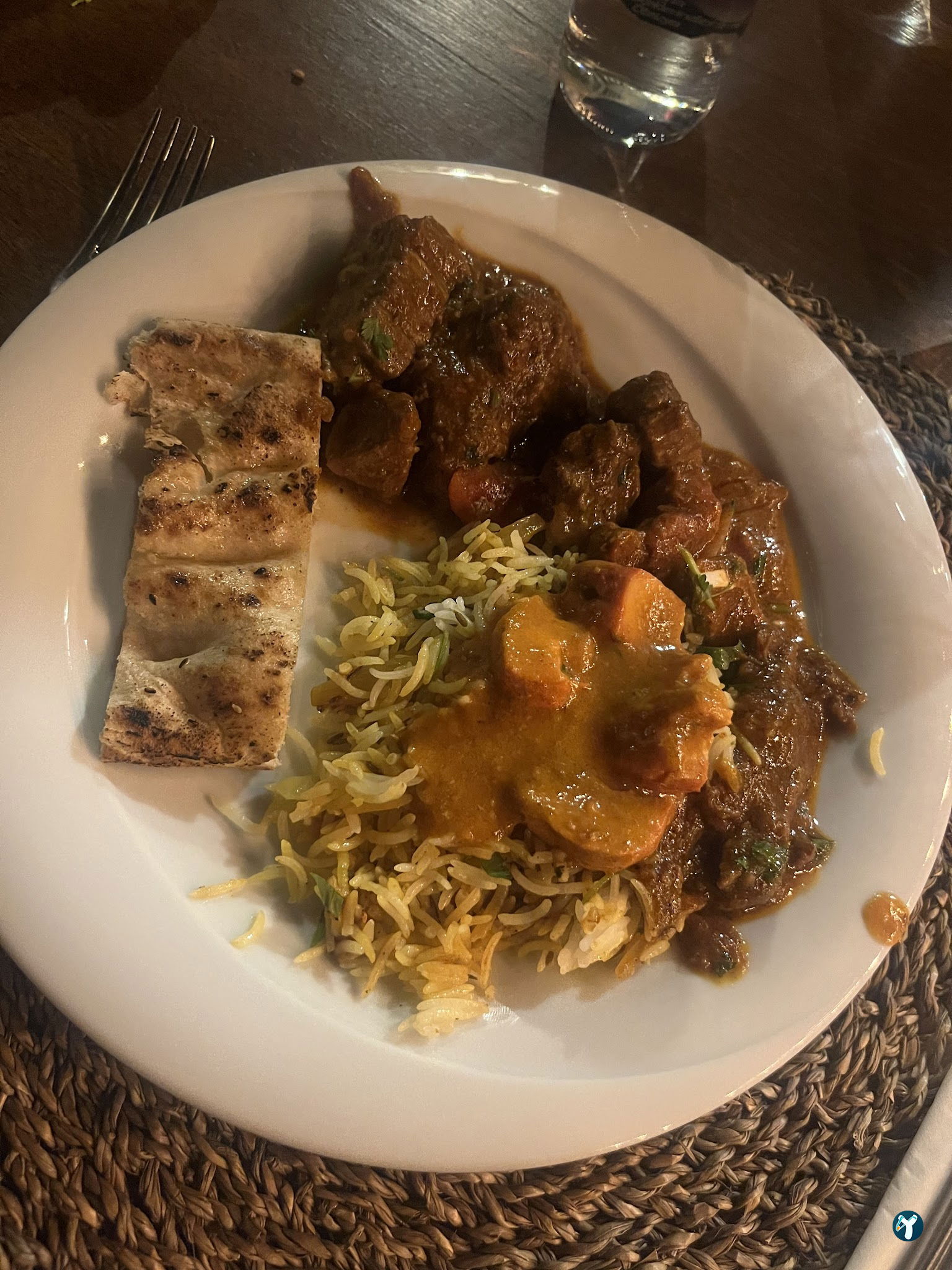Bombay Cottage İndian Restaurant