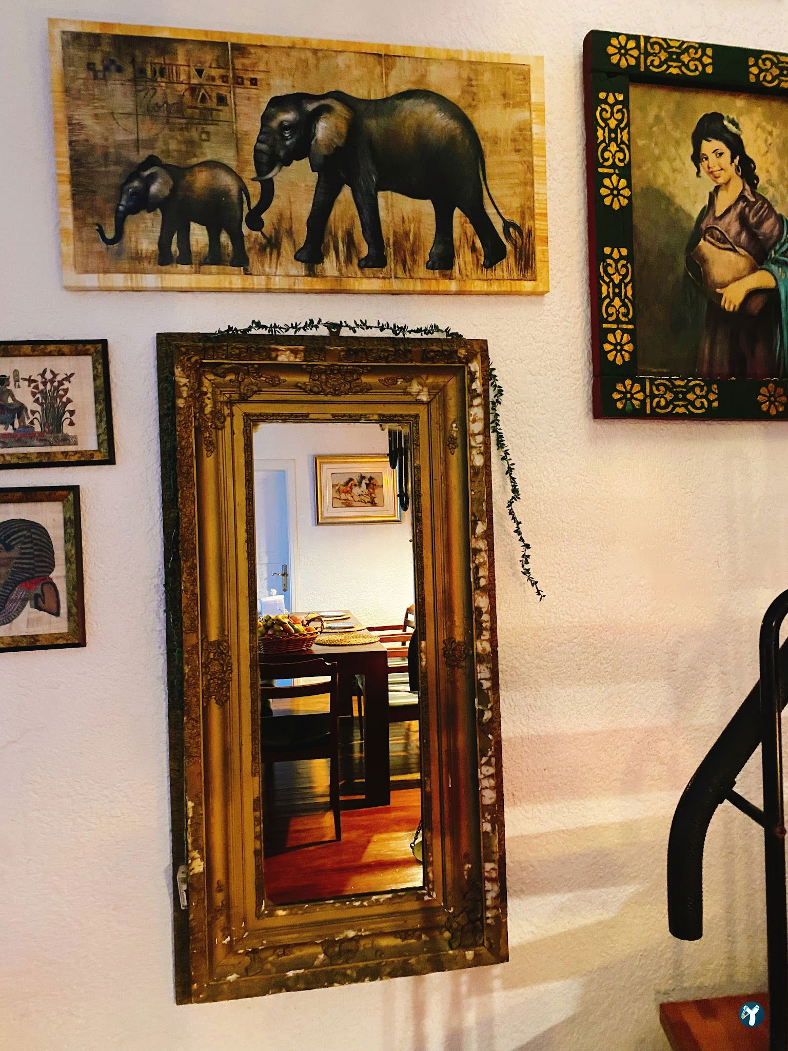 Bombay Cottage İndian Restaurant
