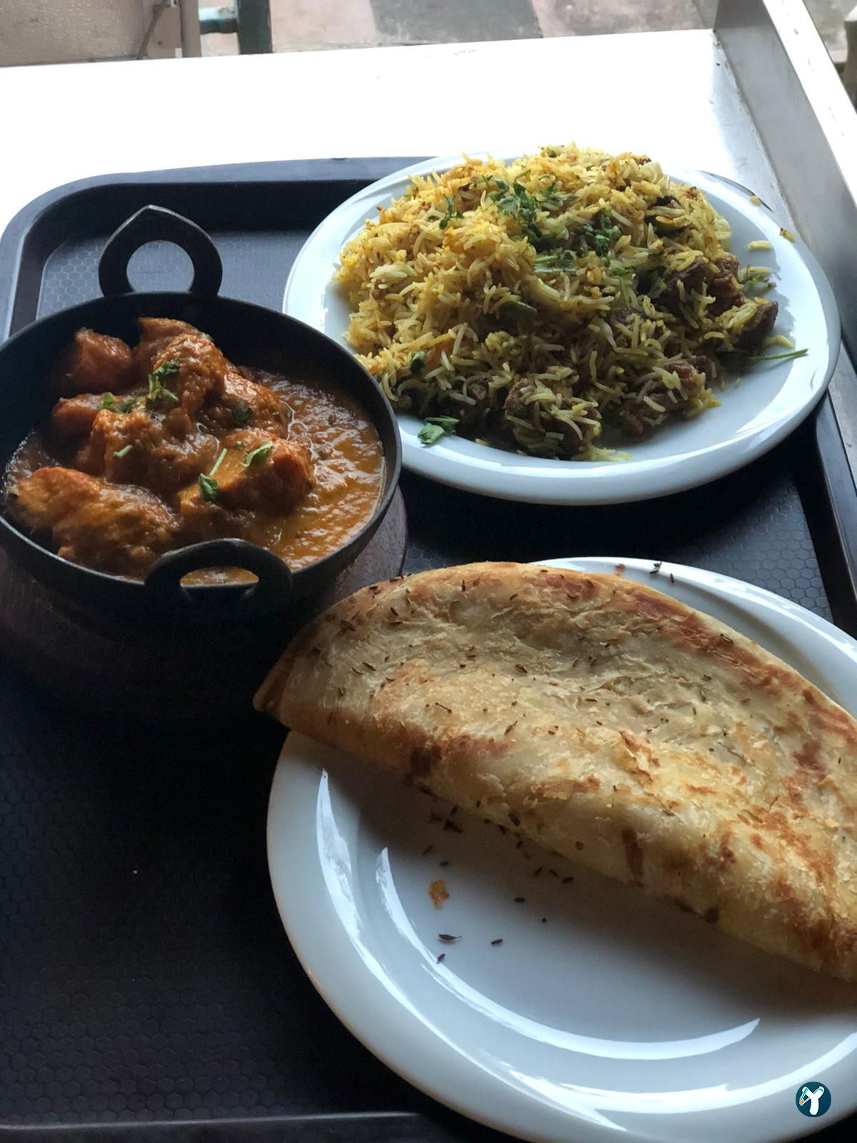 Bombay Cottage İndian Restaurant