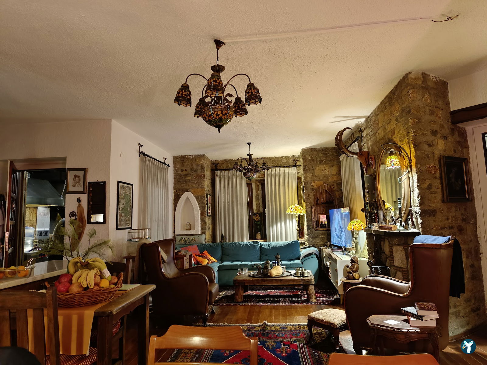Bombay Cottage İndian Restaurant