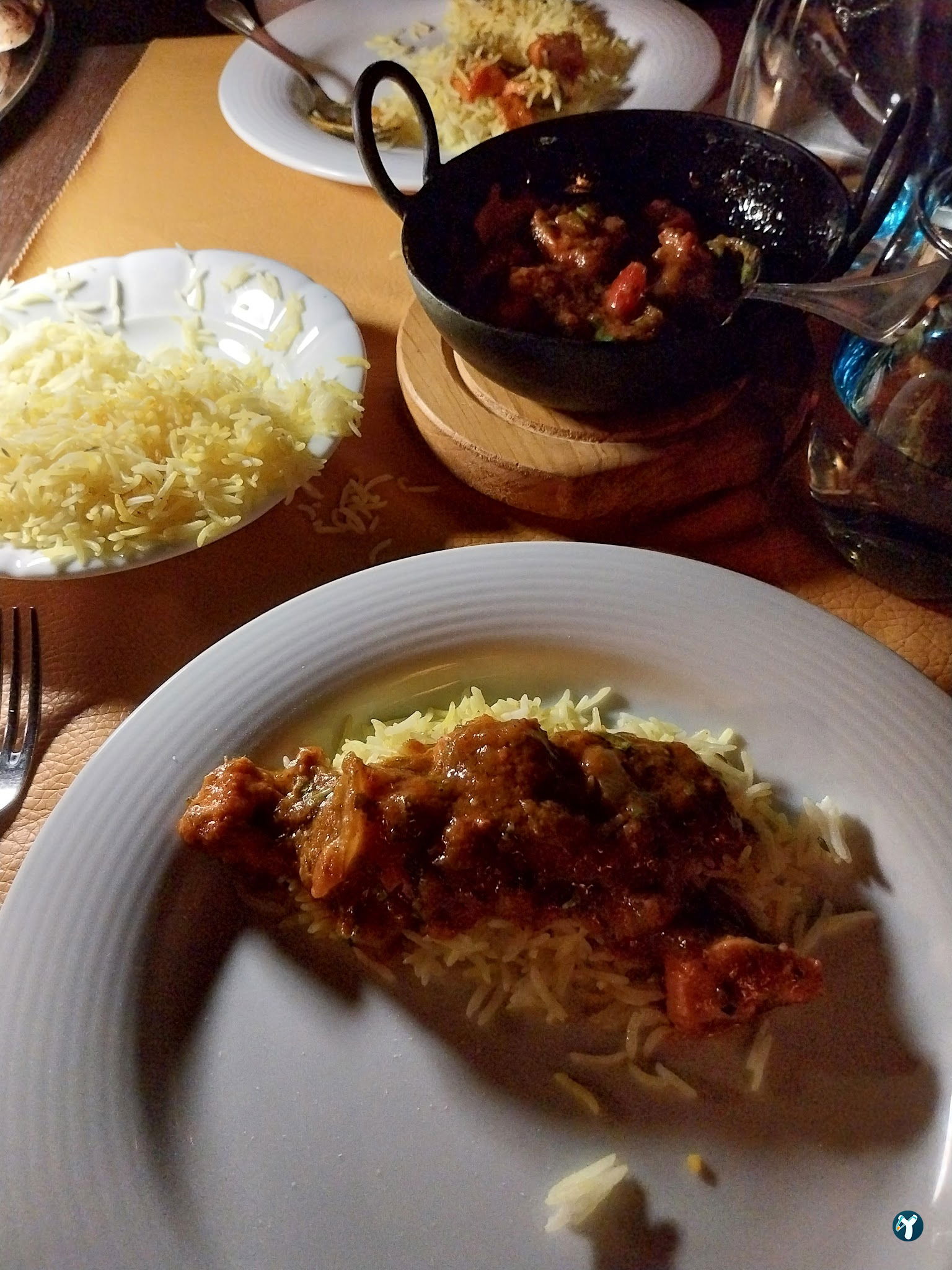 Bombay Cottage İndian Restaurant