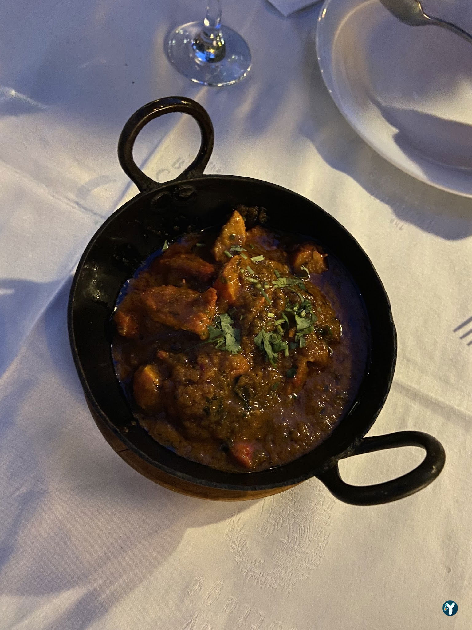 Bombay Cottage İndian Restaurant