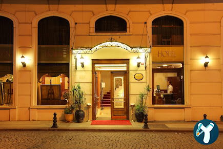 Golden Horn Hotel