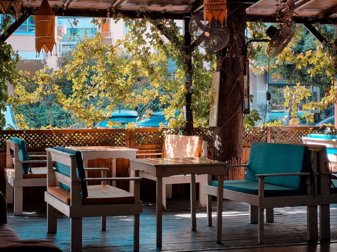 Göğe Bakma Durağı Mersin