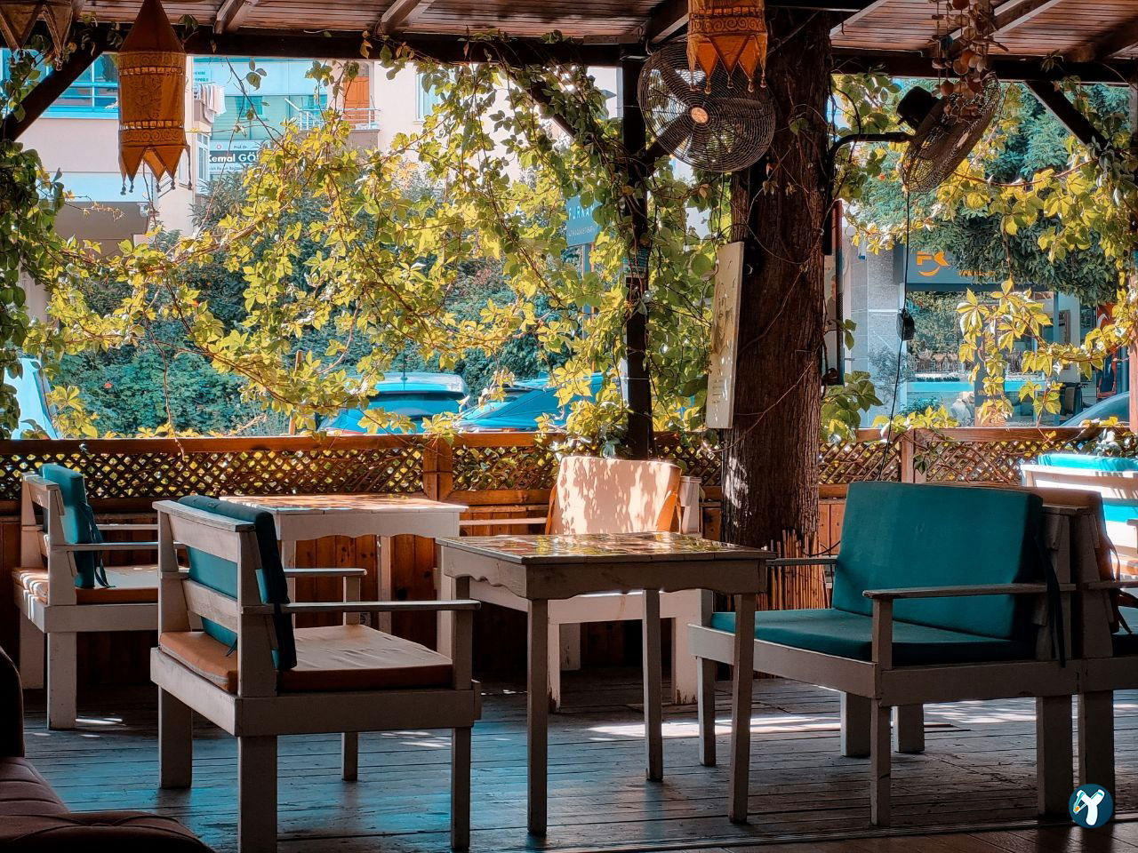 Göğe Bakma Durağı Mersin