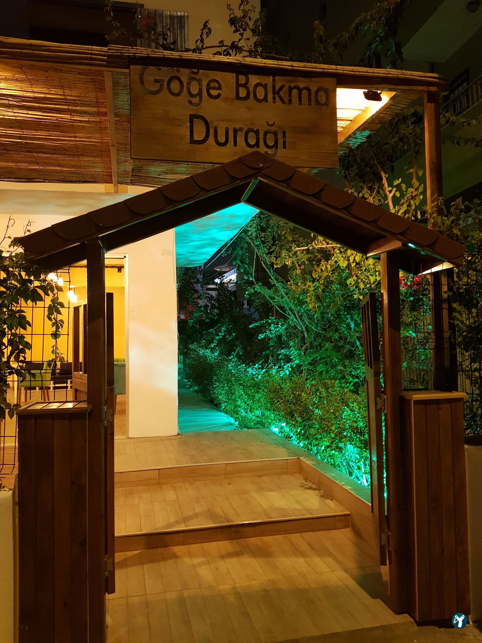 Göğe Bakma Durağı Mersin