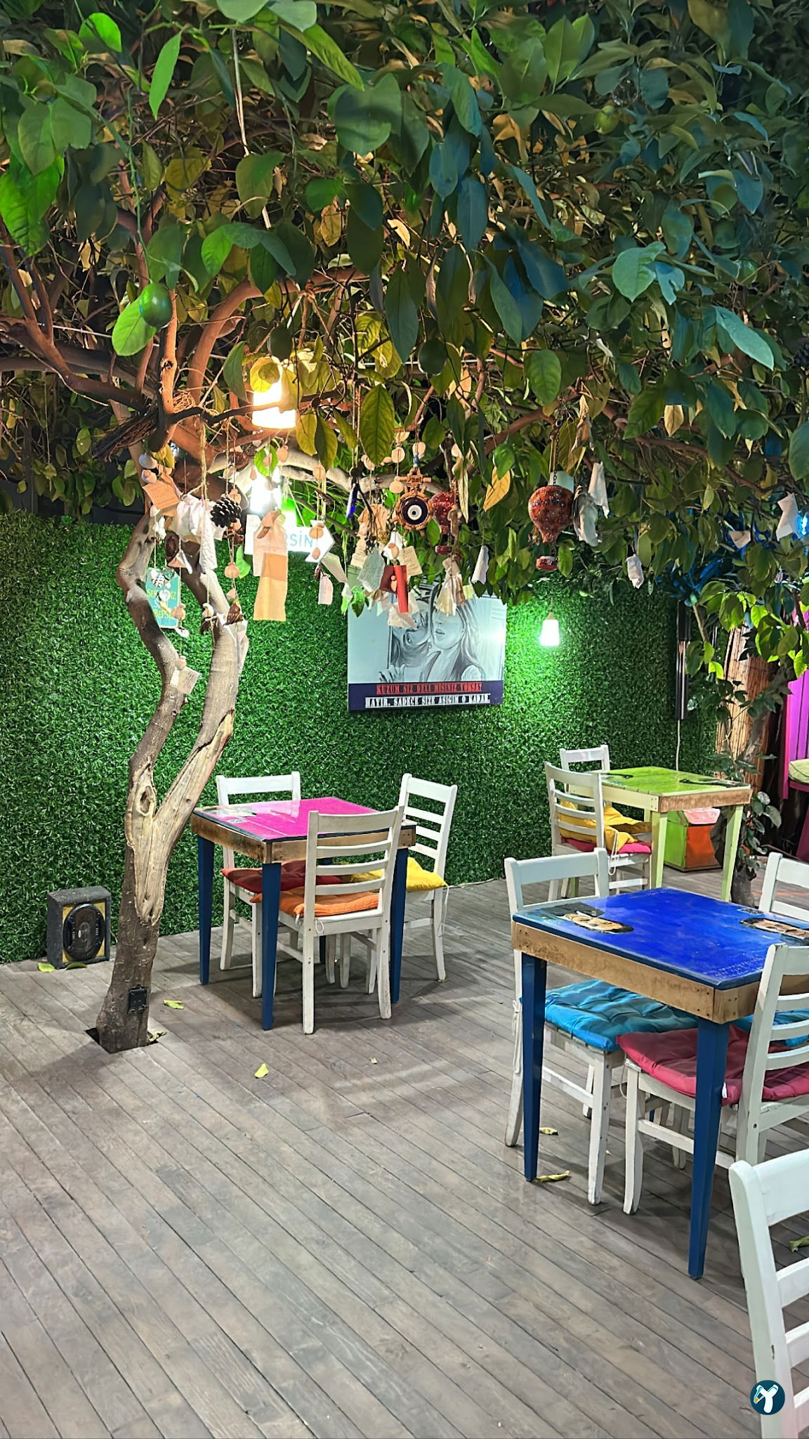 Göğe Bakma Durağı Mersin