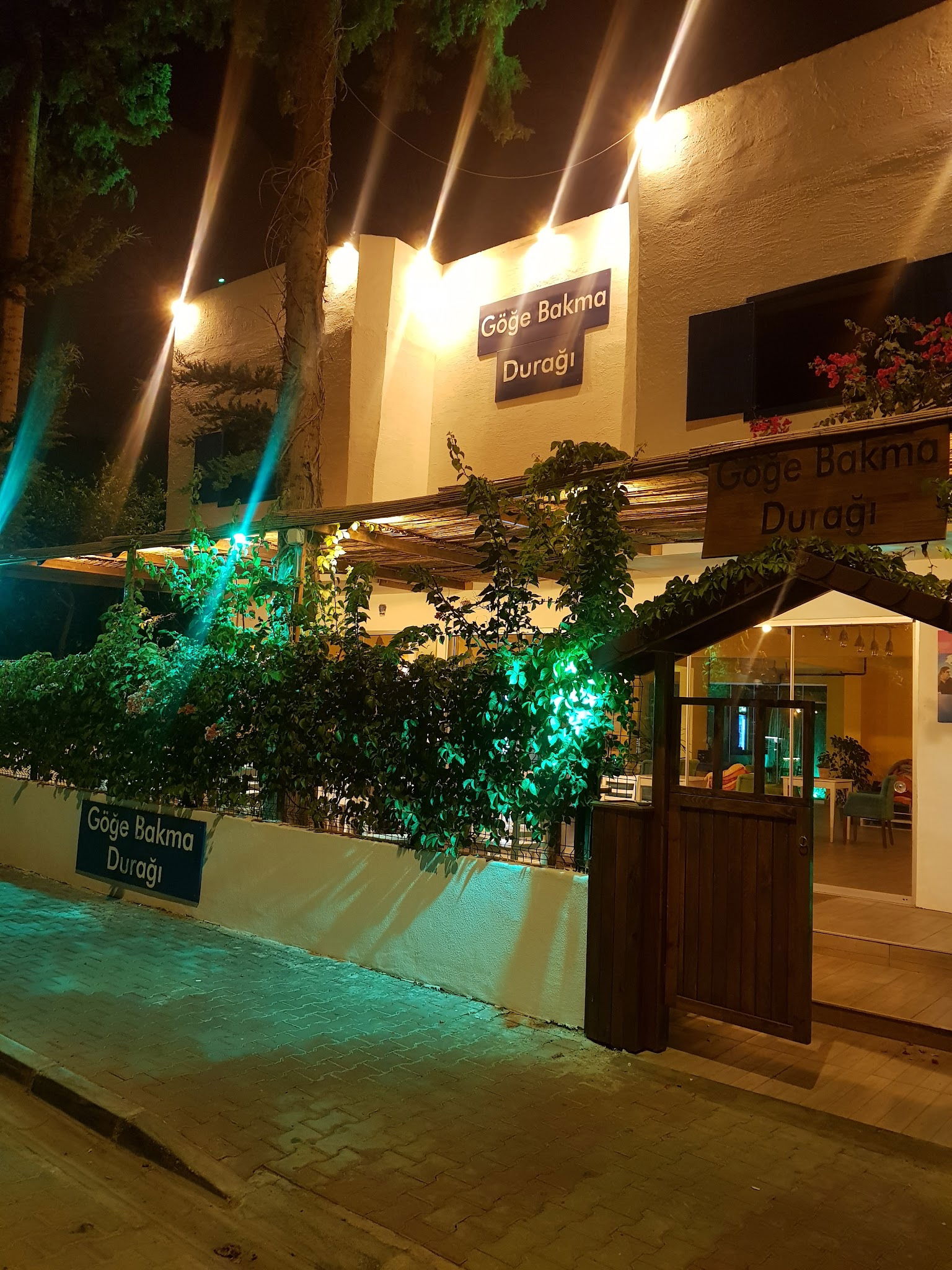 Göğe Bakma Durağı Mersin