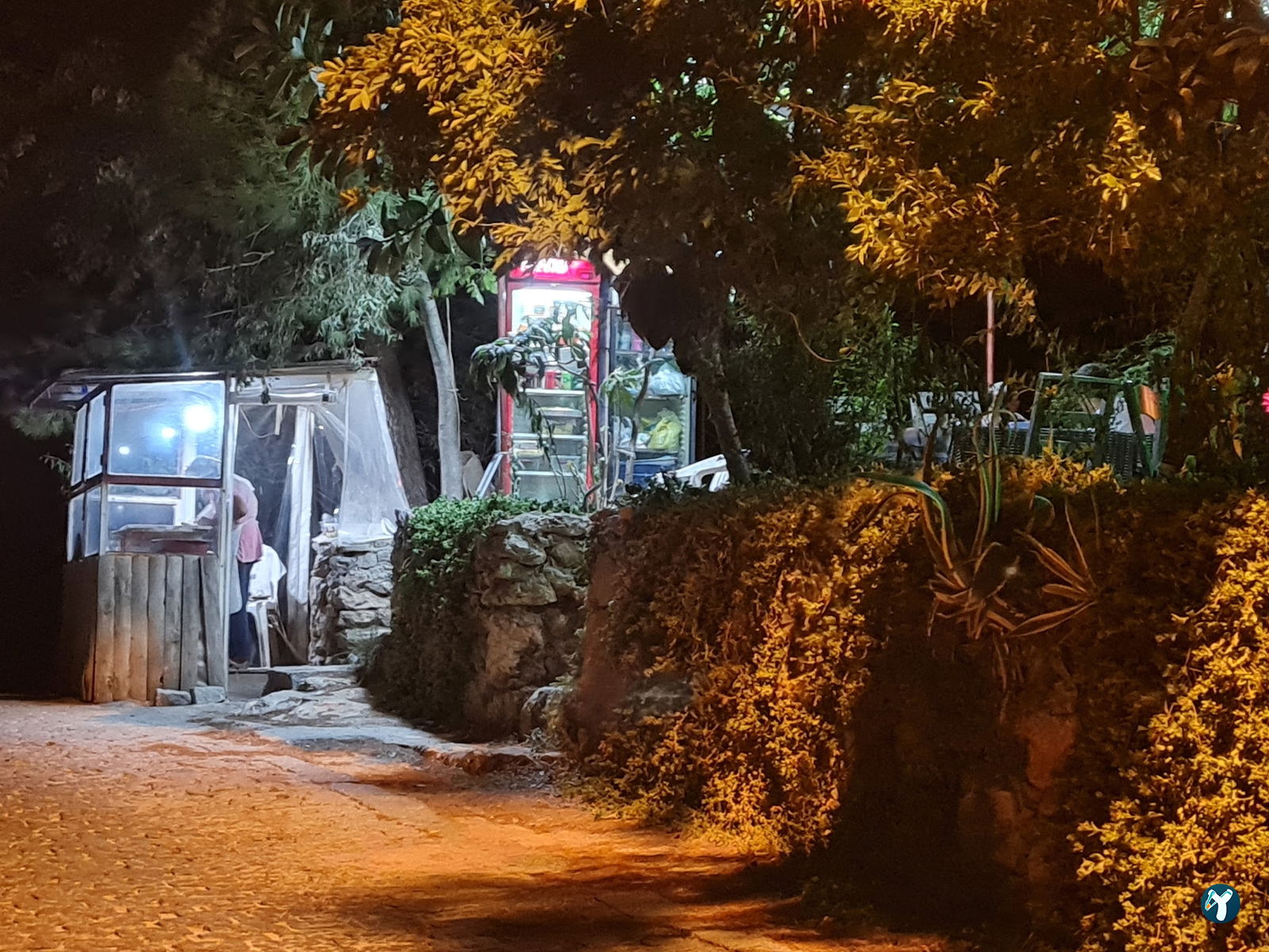 Aydogan Cafe