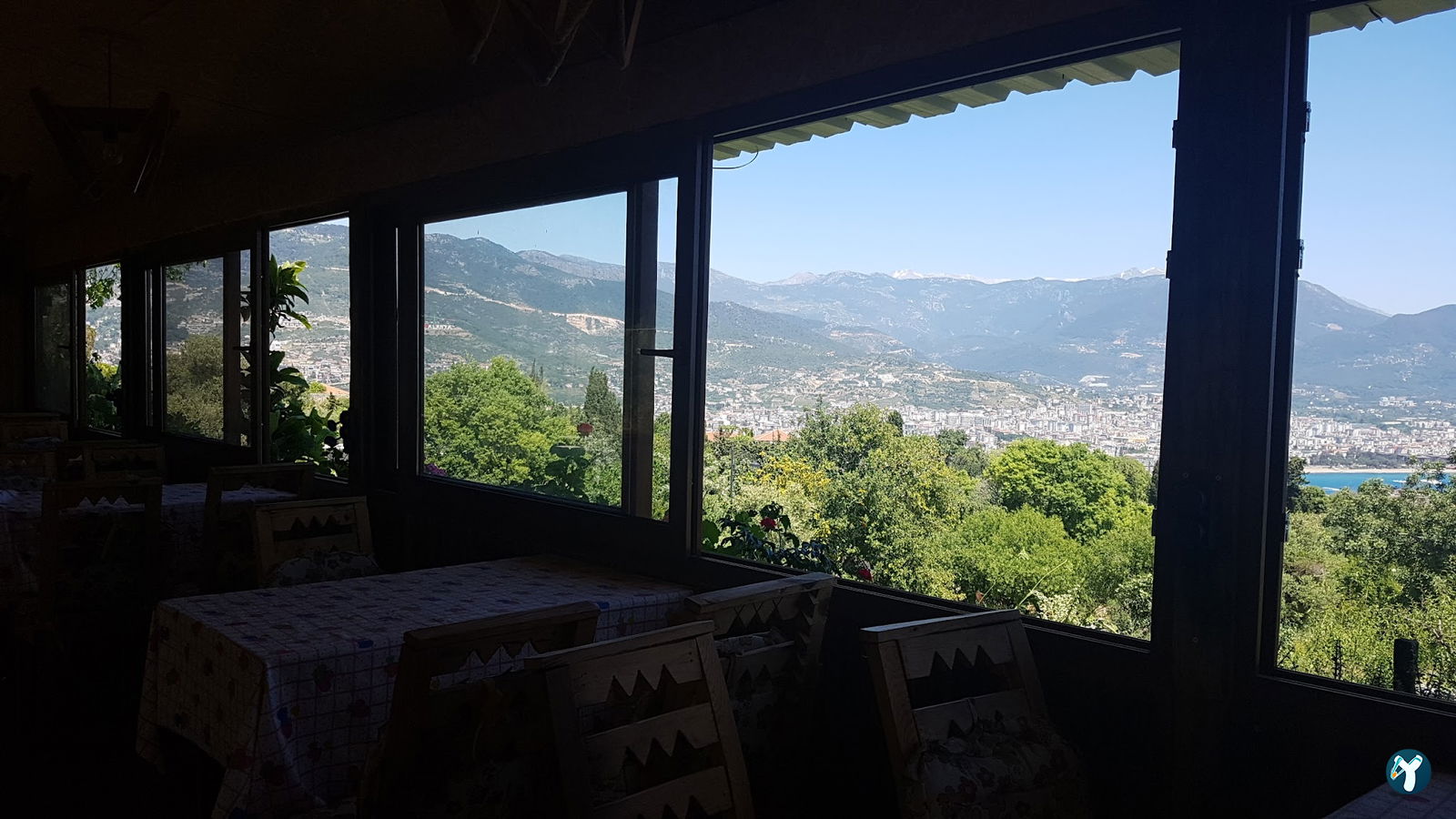 Aydogan Cafe