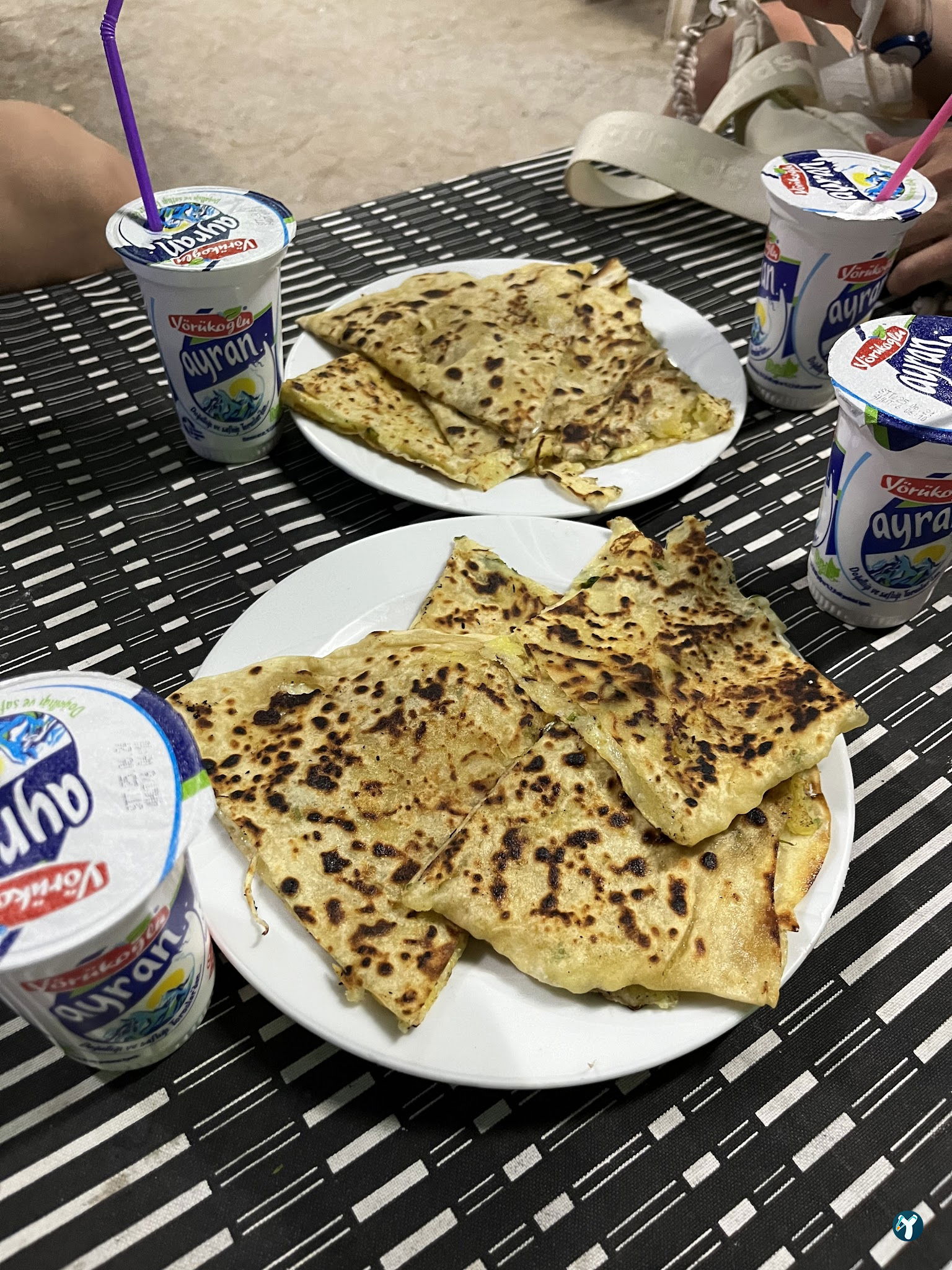 Aydogan Cafe
