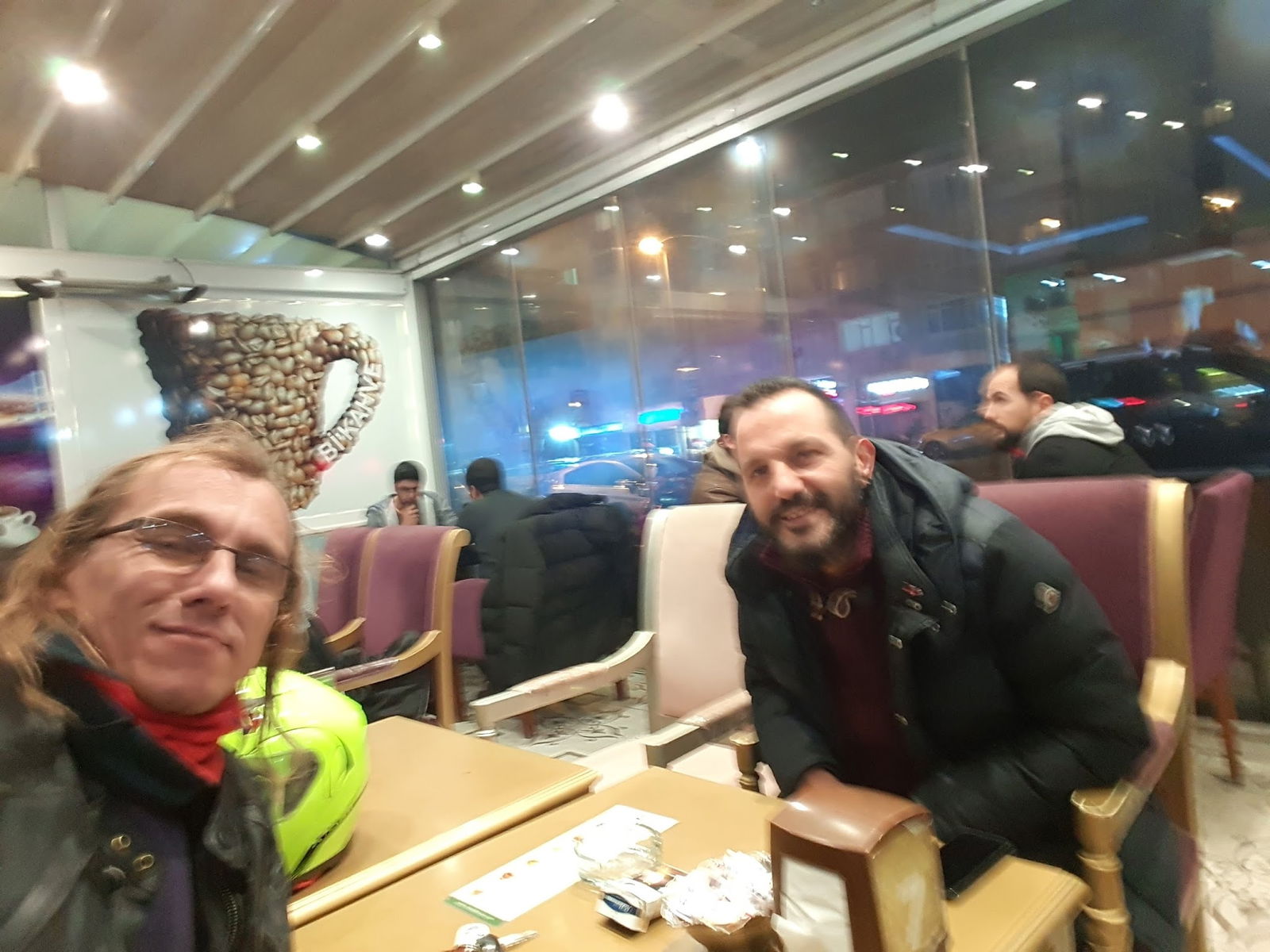 Bi'Kahve Cafe & Restaurant