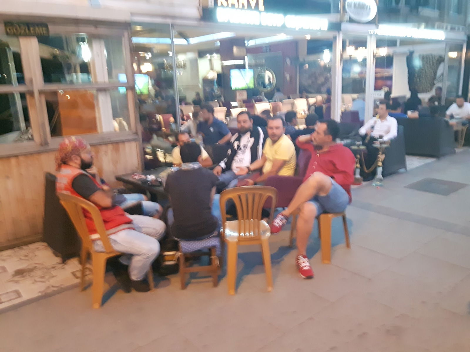 Bi'Kahve Cafe & Restaurant