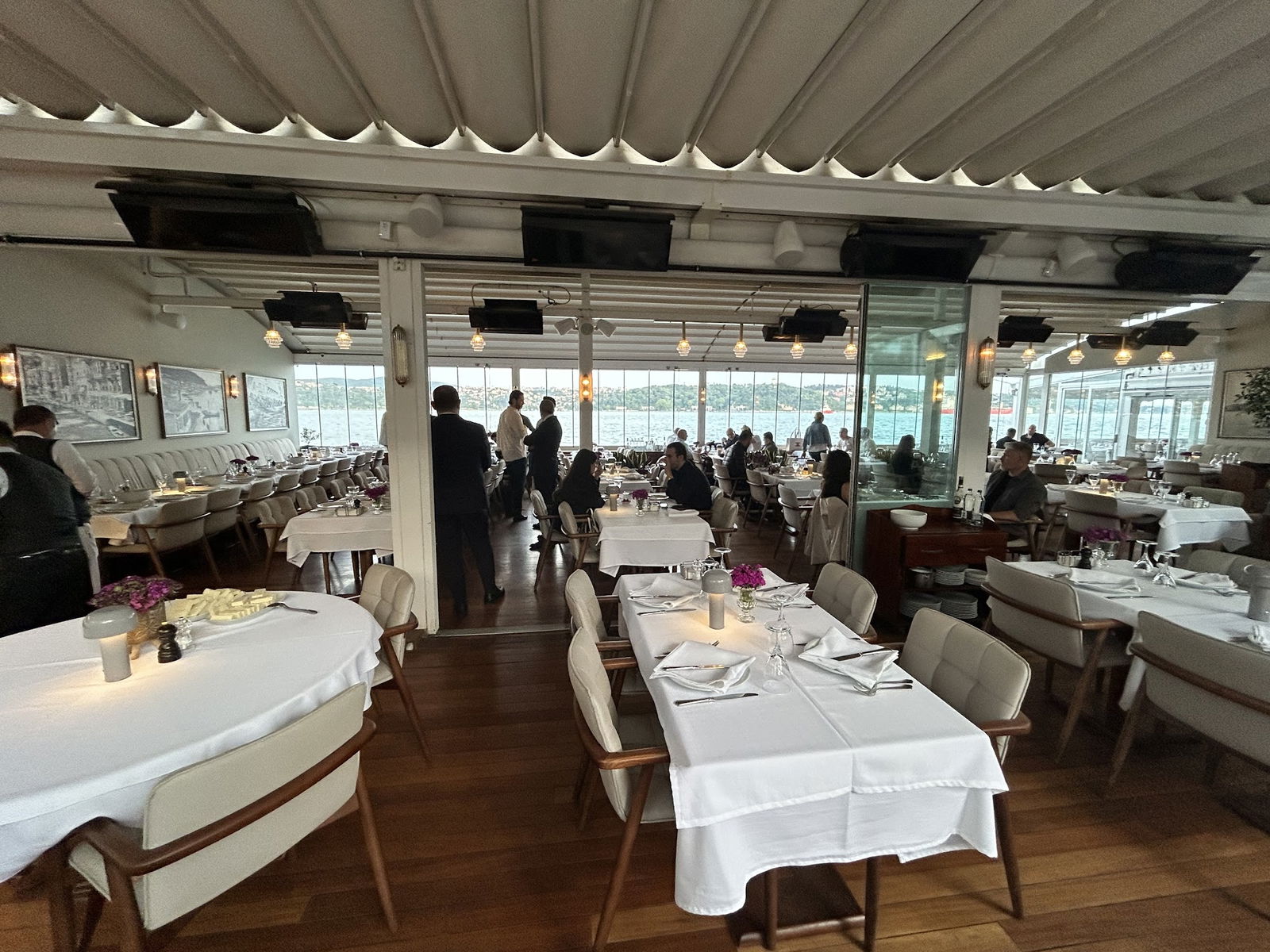 Arnavutköy Balıkçısı Yeniköy