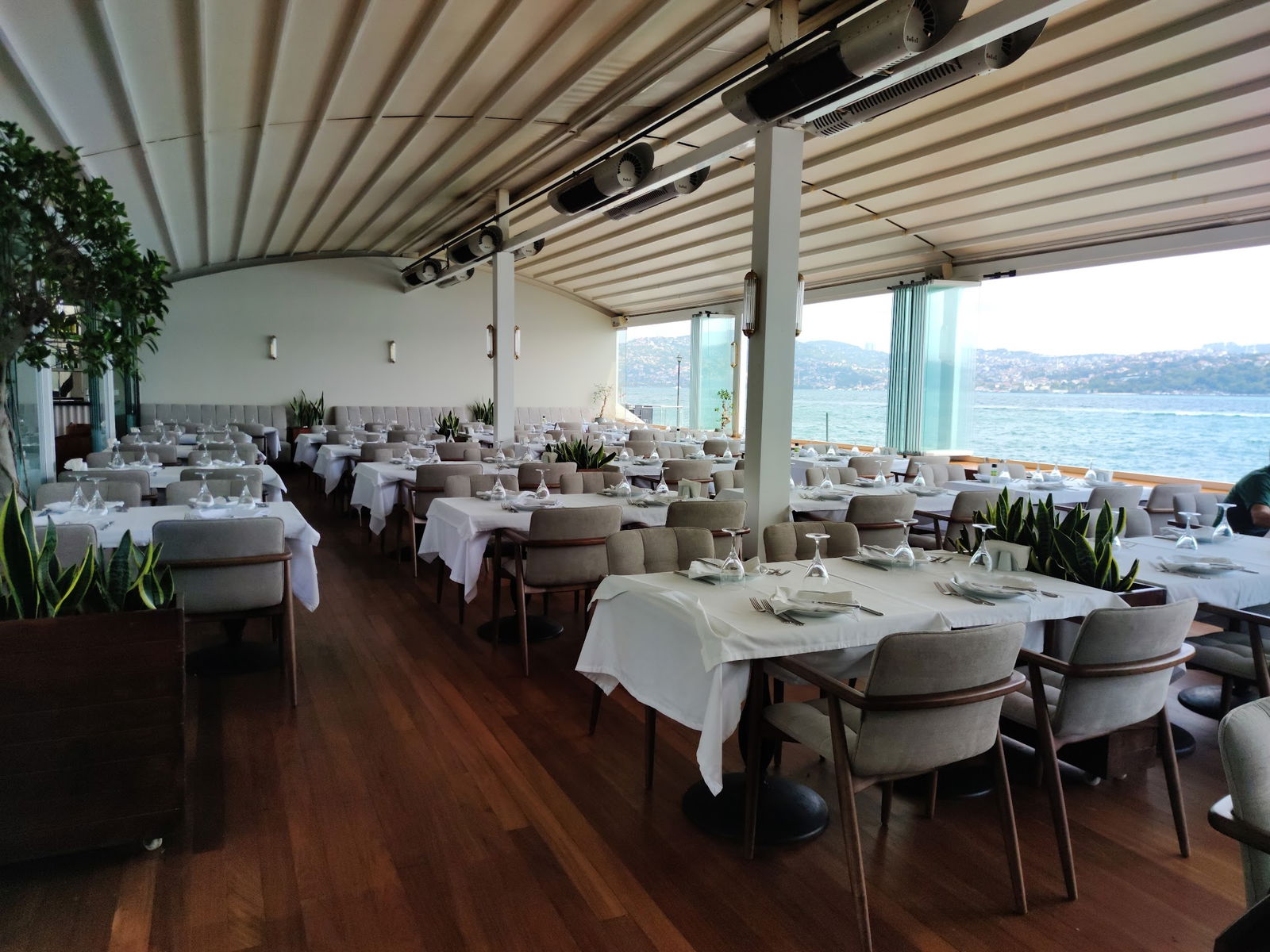 Arnavutköy Balıkçısı Yeniköy