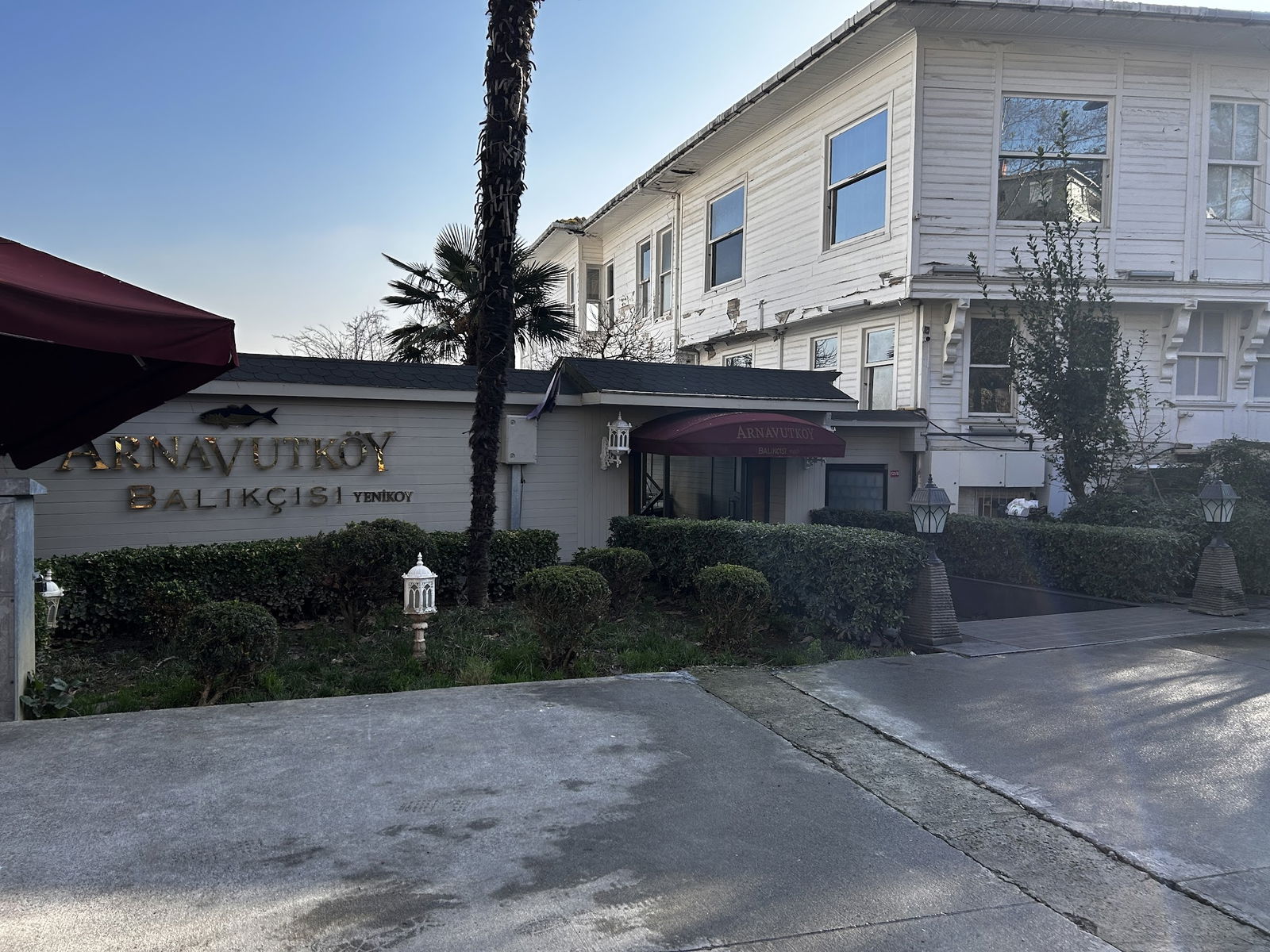 Arnavutköy Balıkçısı Yeniköy