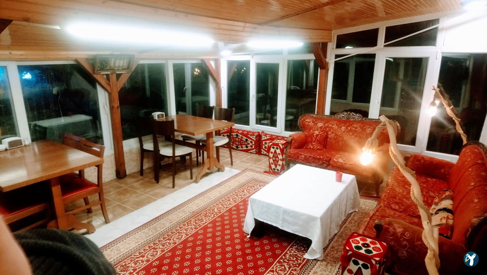 Sakli Bahçe Kokoreç Ve Kebab Salonu(Levent Bayram)