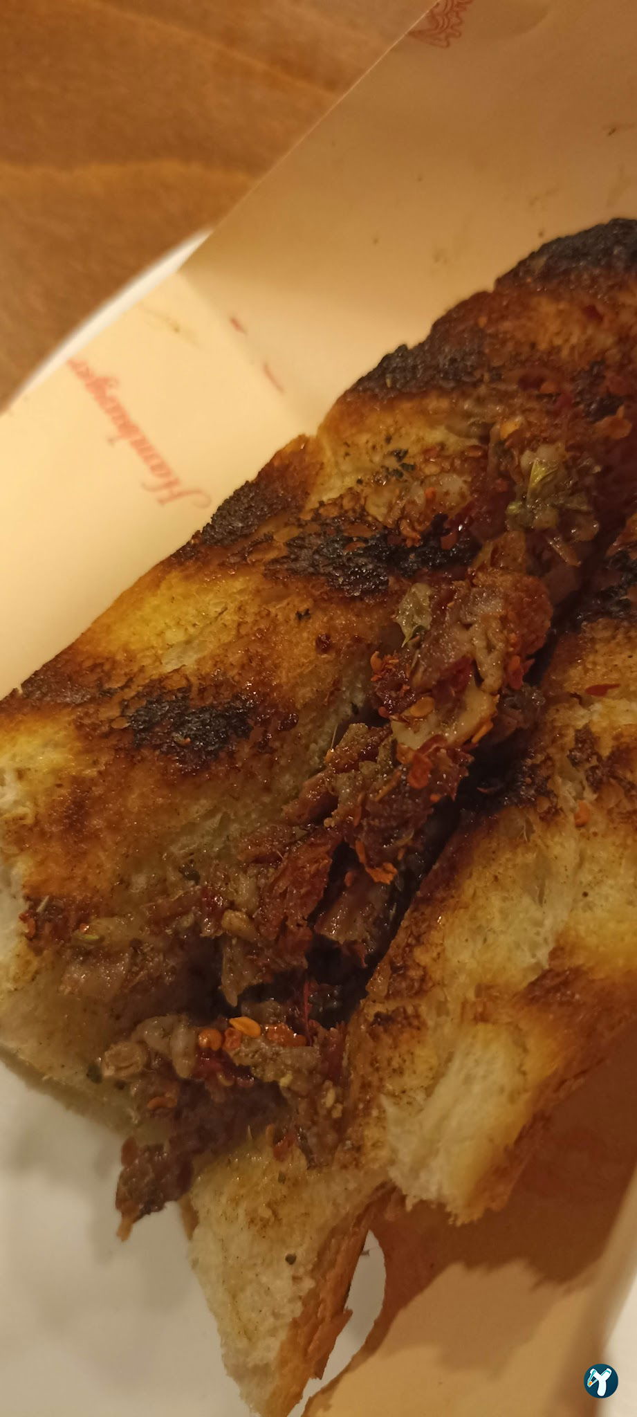 Sakli Bahçe Kokoreç Ve Kebab Salonu(Levent Bayram)