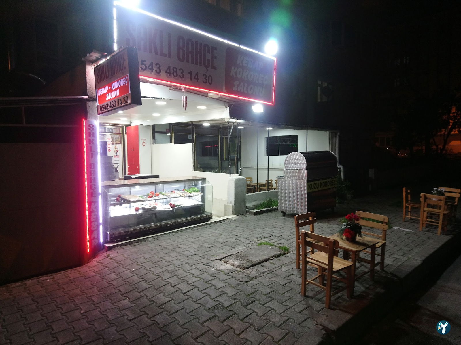 Sakli Bahçe Kokoreç Ve Kebab Salonu(Levent Bayram)