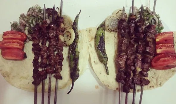 Sakli Bahçe Kokoreç Ve Kebab Salonu(Levent Bayram) resimleri